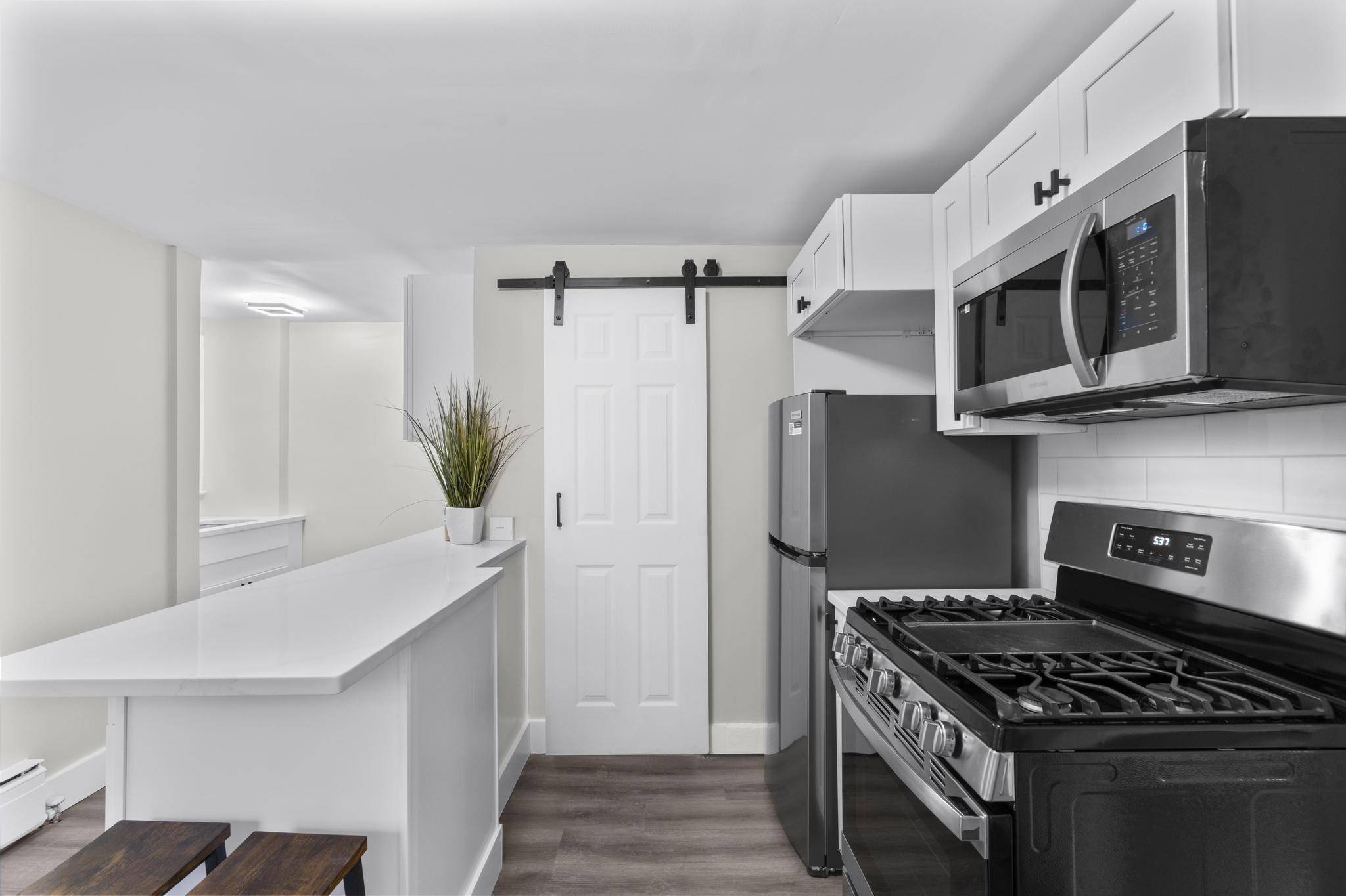 East Haven, CT 06512,19 Clark Avenue