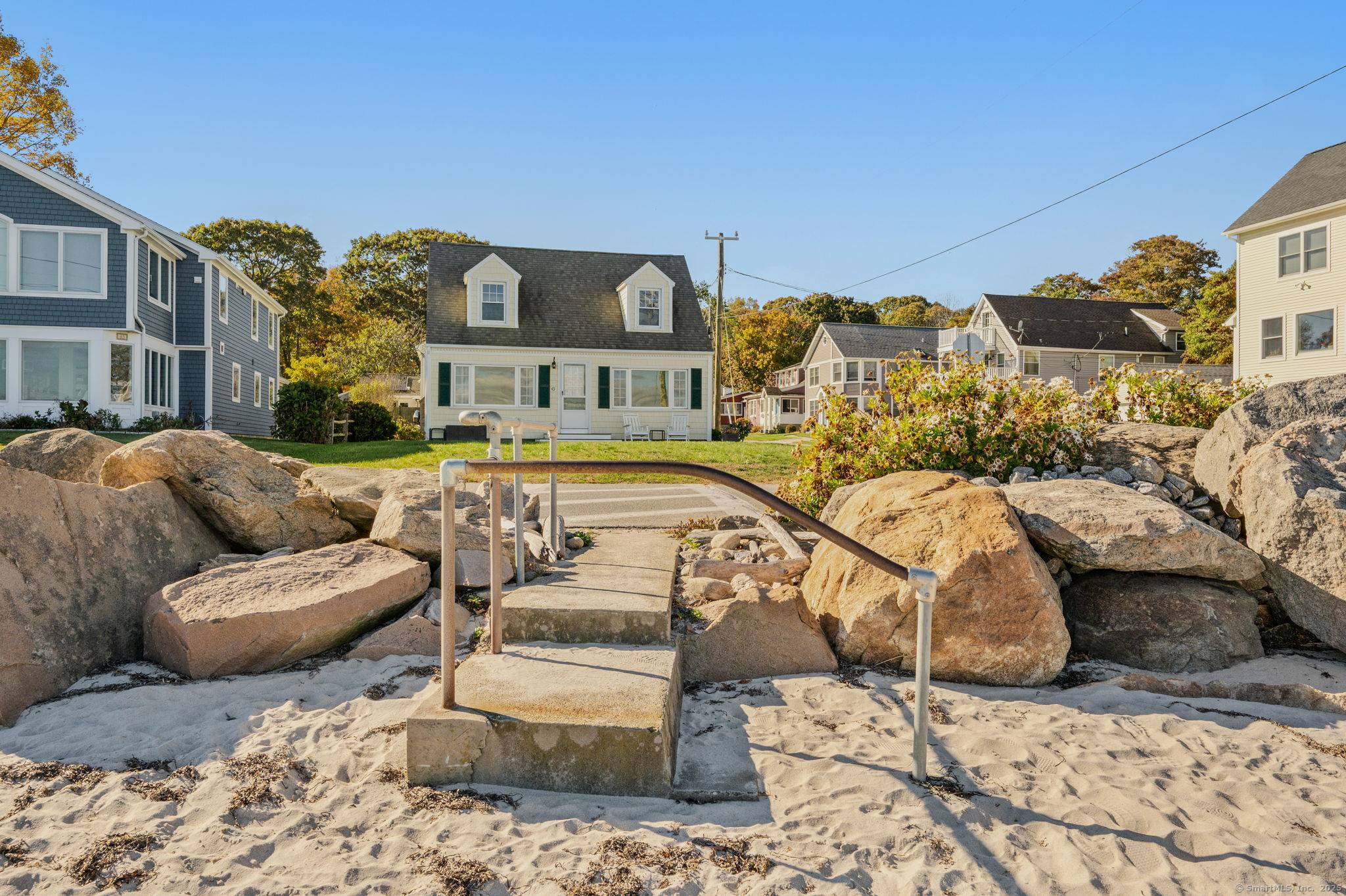 East Lyme, CT 06357,43 Attawan Avenue