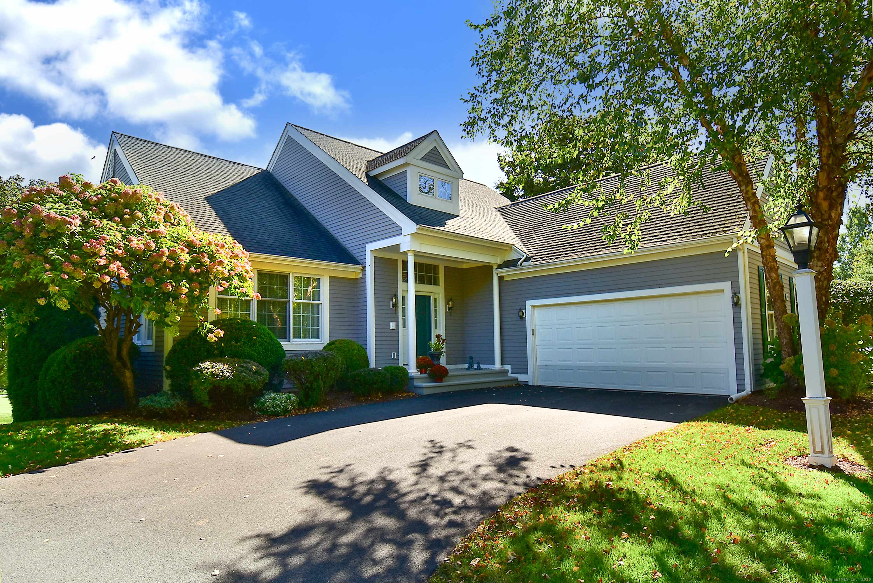 Cromwell, CT 06416,4 Lower Heatherwood