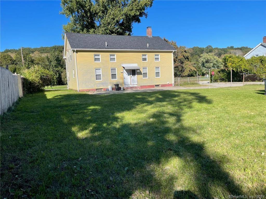 Sprague, CT 06330,79 River Street #79