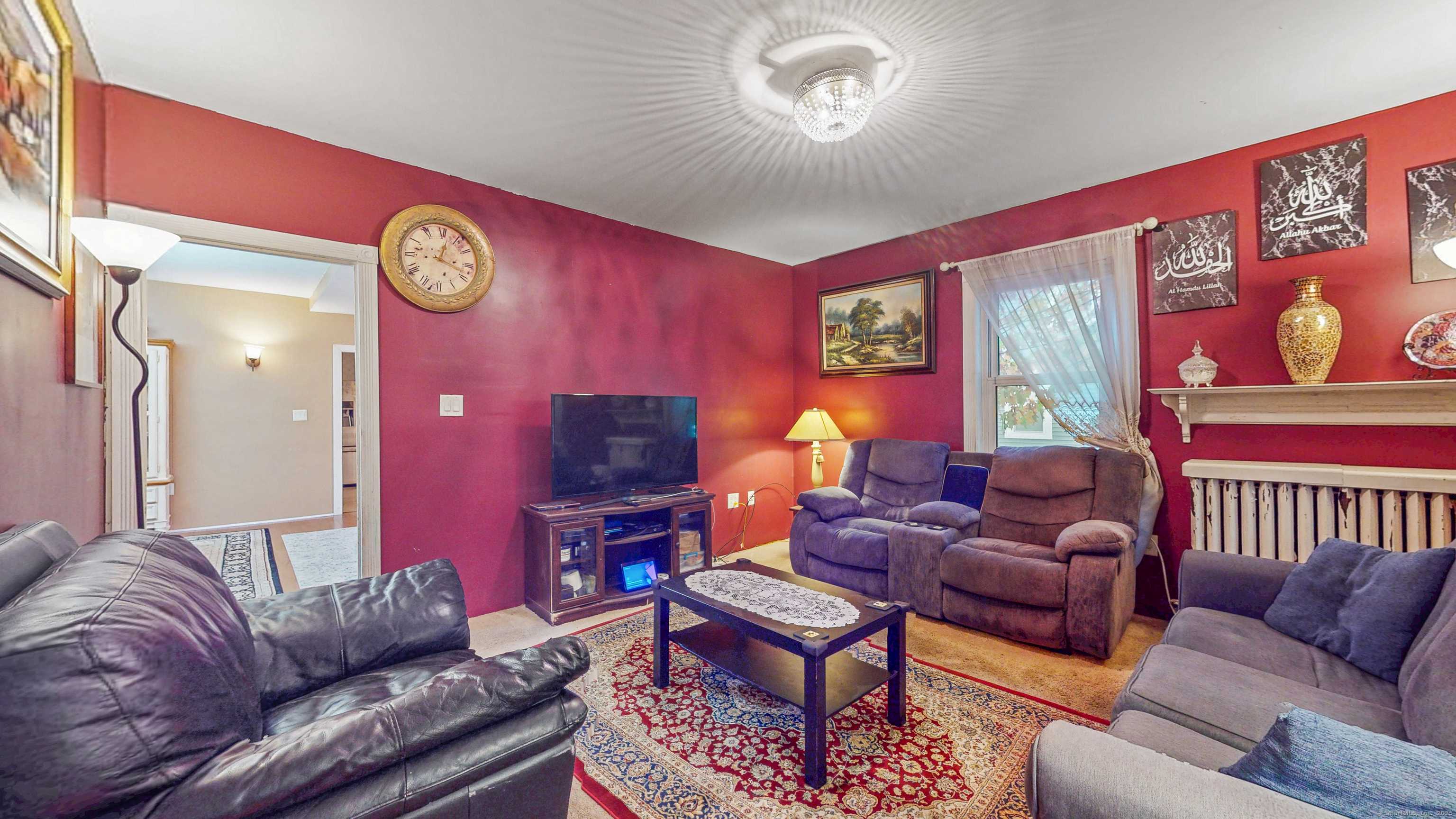 Windsor Locks, CT 06096,59 Elm Street