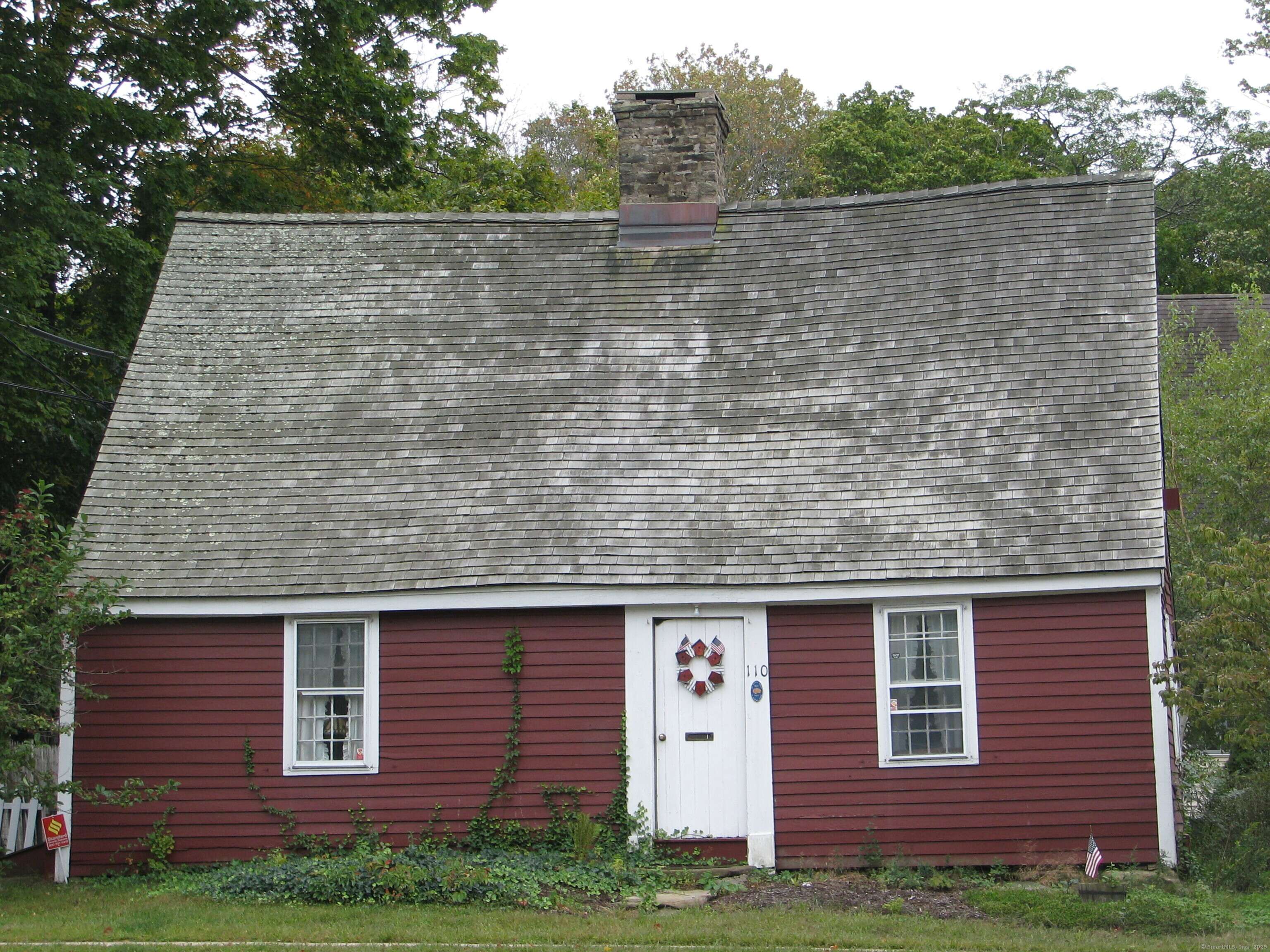 Clinton, CT 06413,110 East Main Street