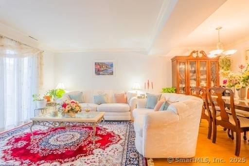 Danbury, CT 06810,81 Park Avenue #605