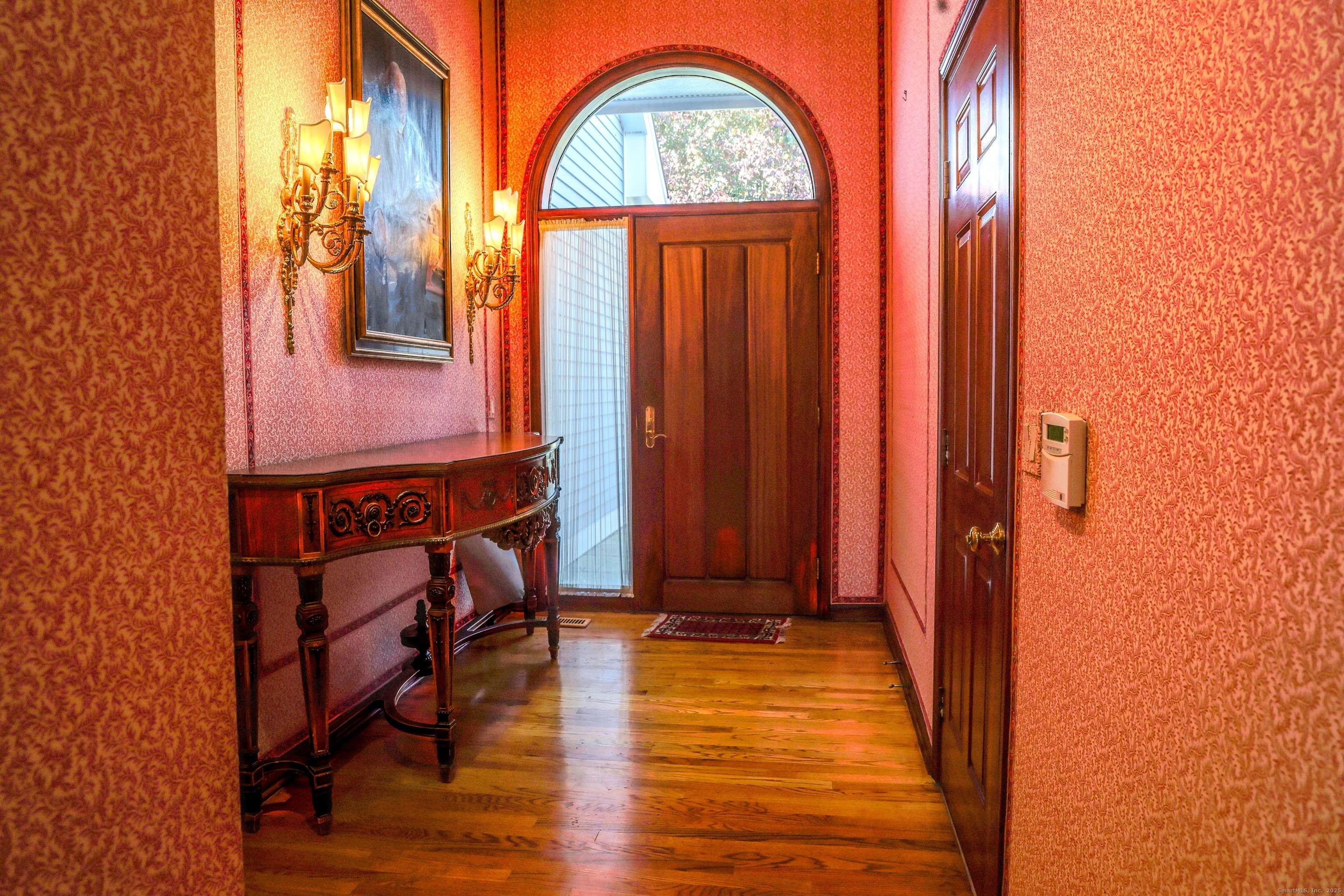 Westport, CT 06880,185 Regents Park #185