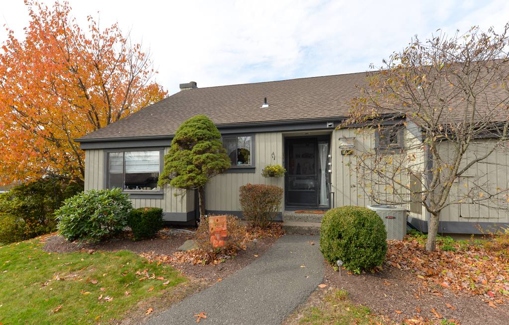 Southbury, CT 06488,911A Heritage Village Road #911 A