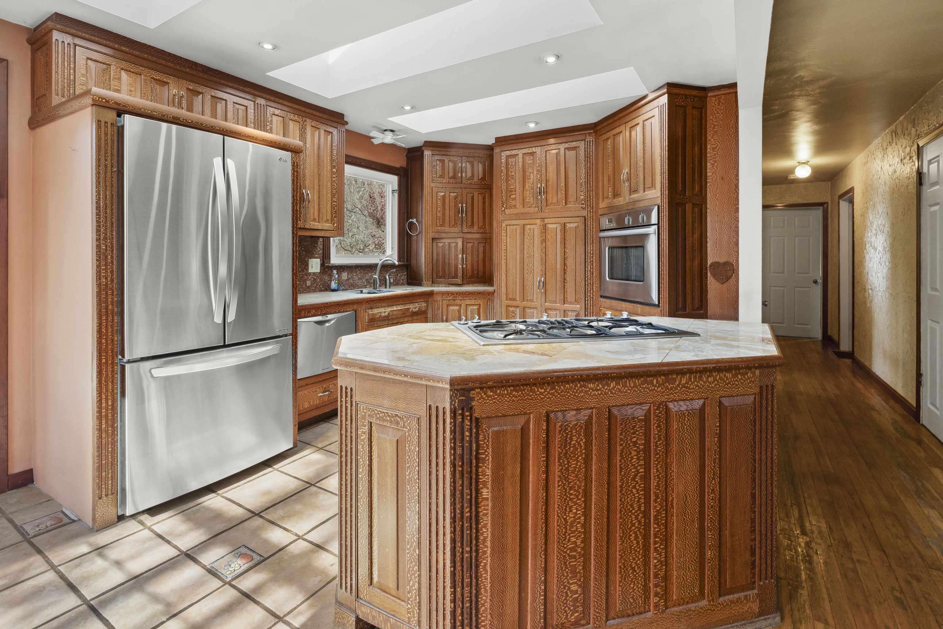 Thompson, CT 06255,30 Valley Road