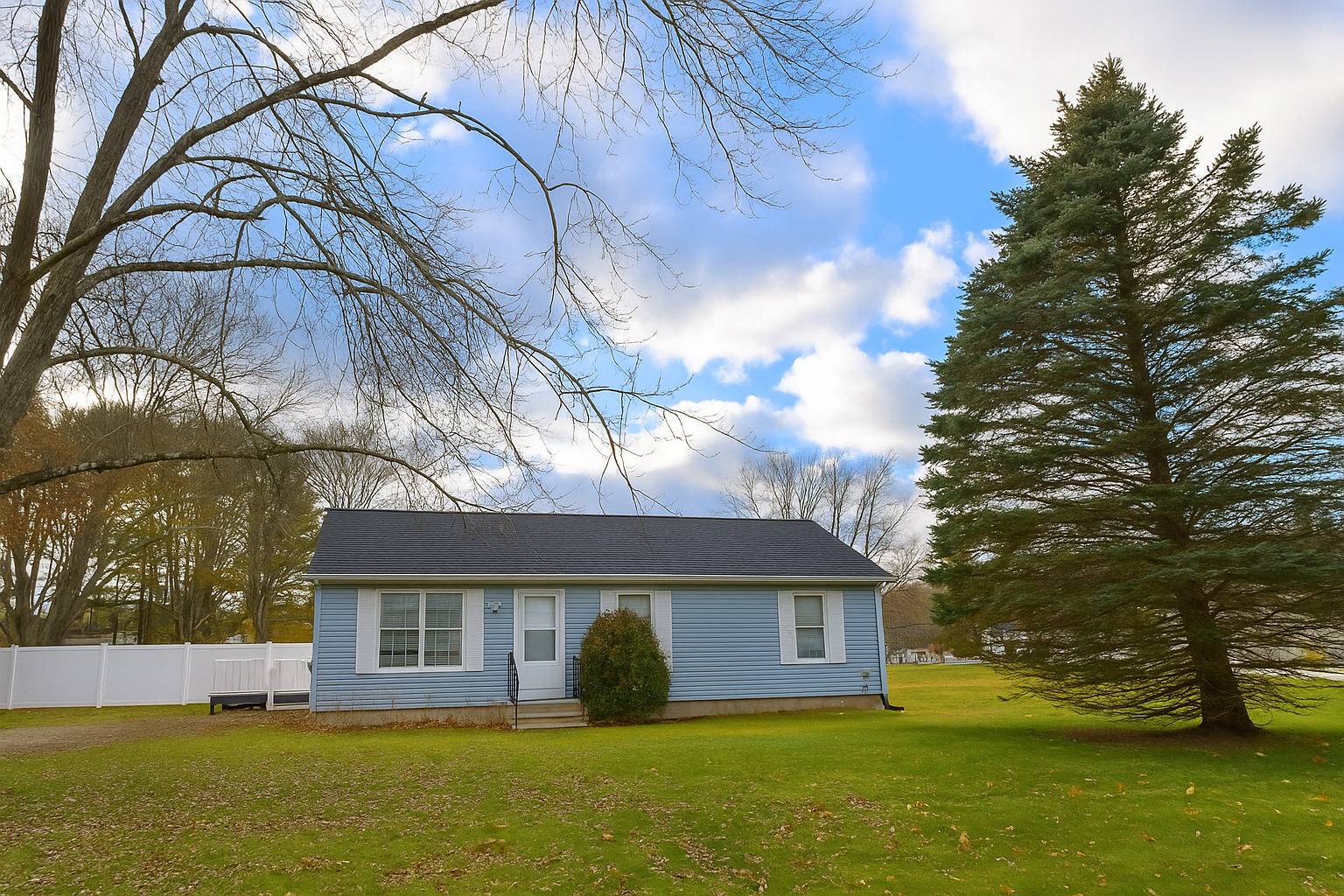 Killingly, CT 06241,7 Shelby Circle