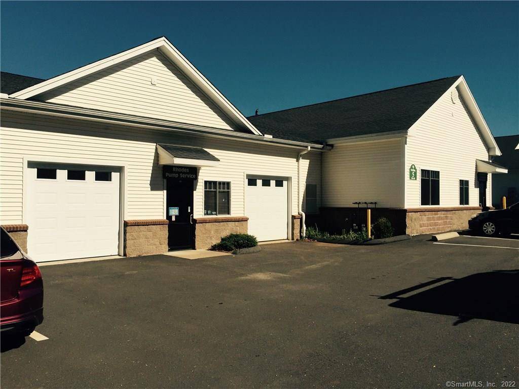 Guilford, CT 06437,2351 Boston Post Road