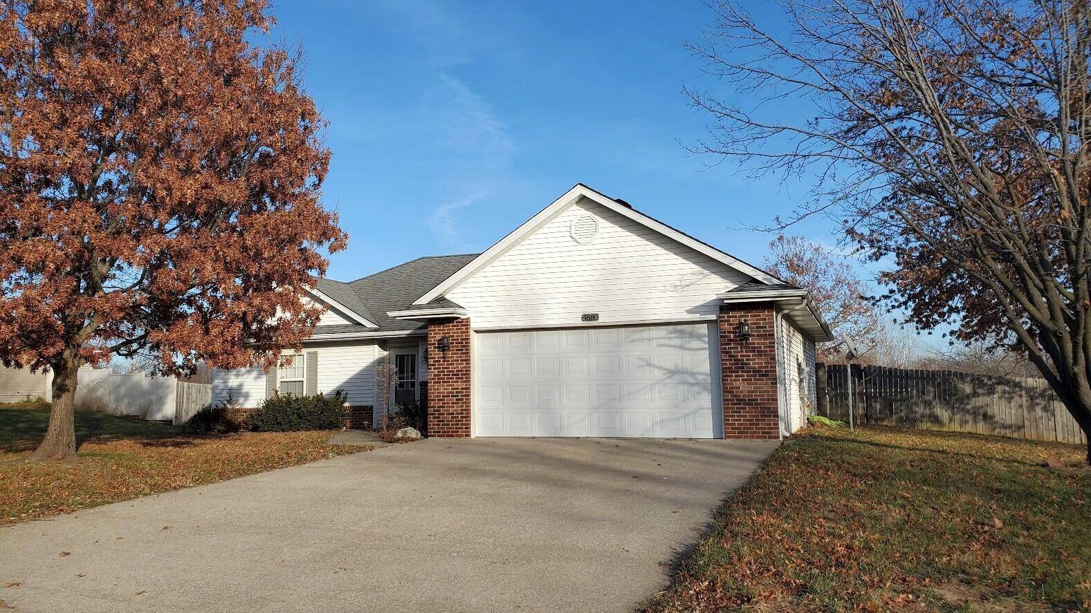 Columbia, MO 65202,4880 N Sandker CT