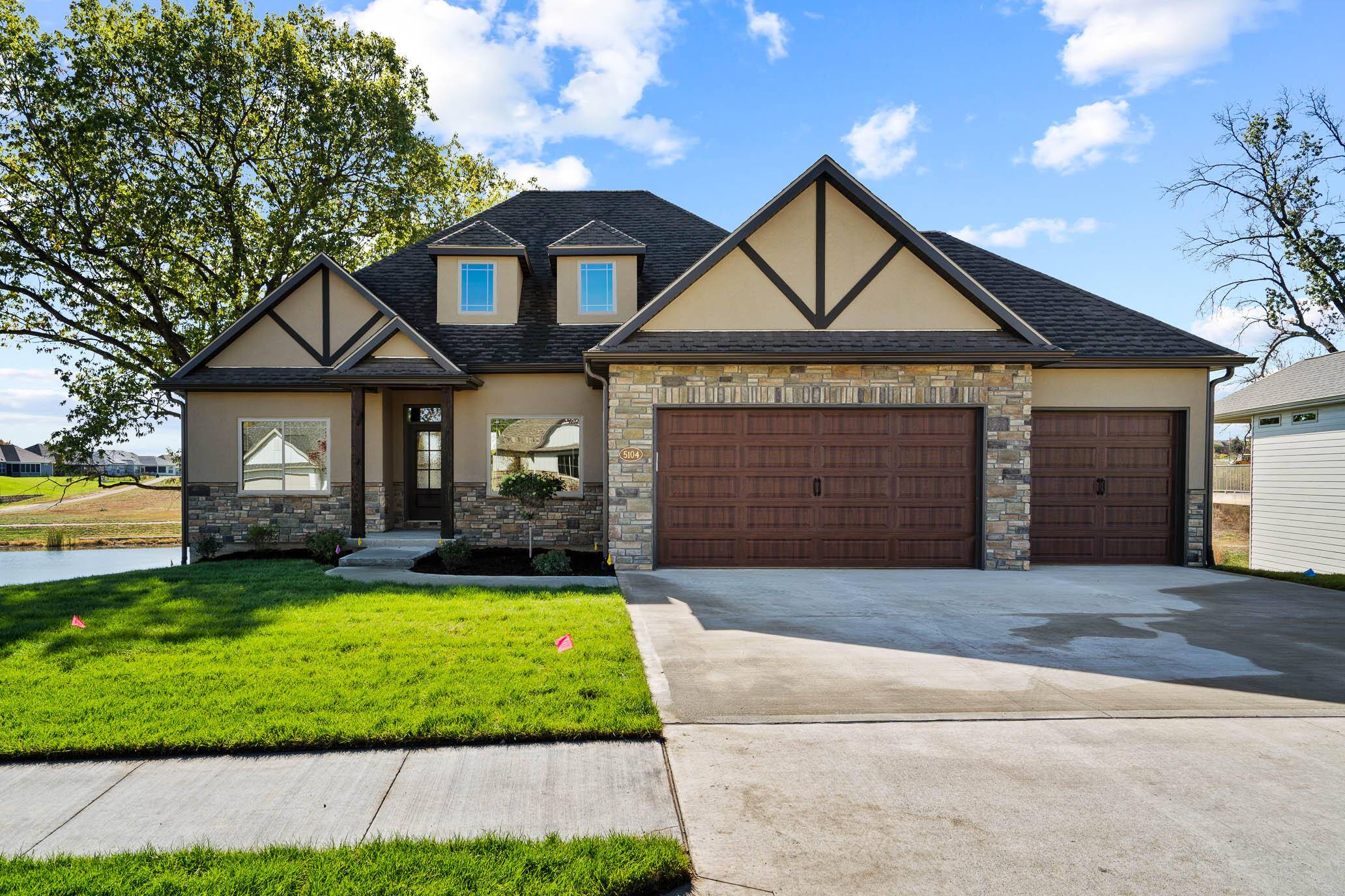 Columbia, MO 65203,5104 City hill CT