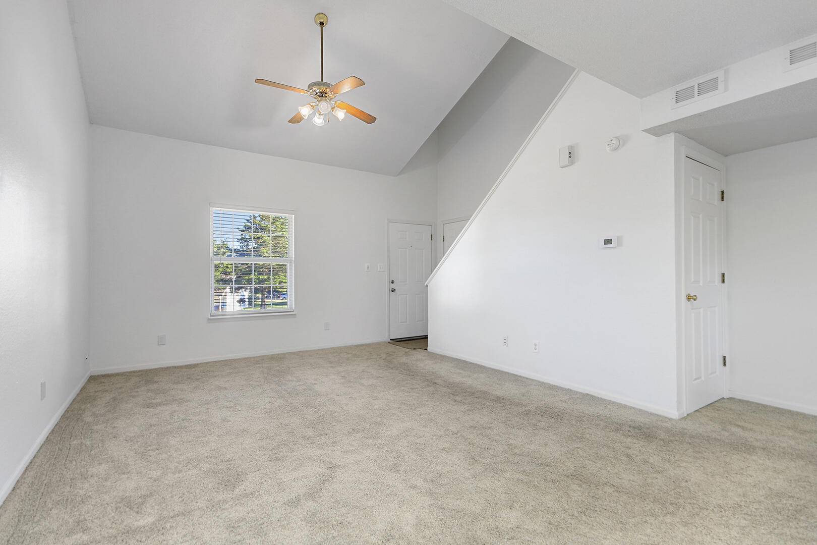 Columbia, MO 65201,1715 Steamboat LN