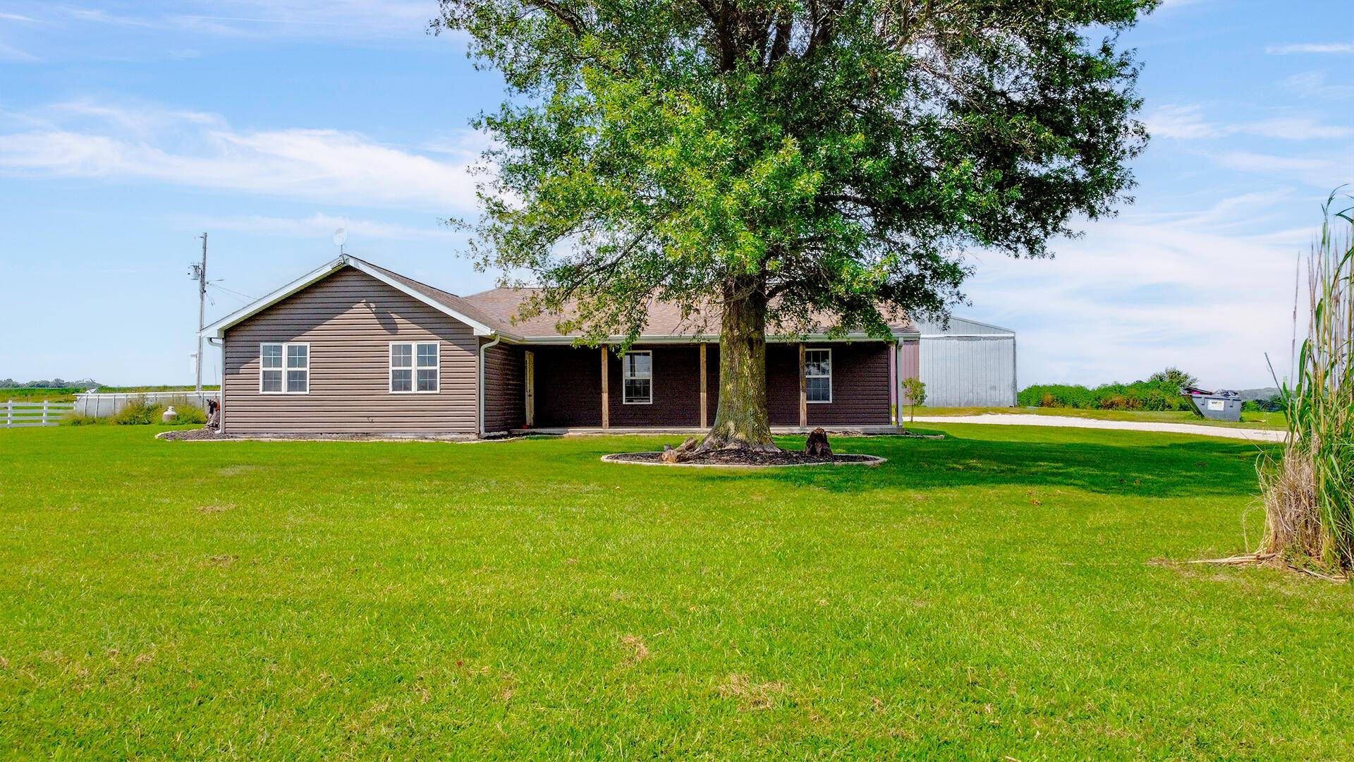 Fayette, MO 65248,661 County road 418