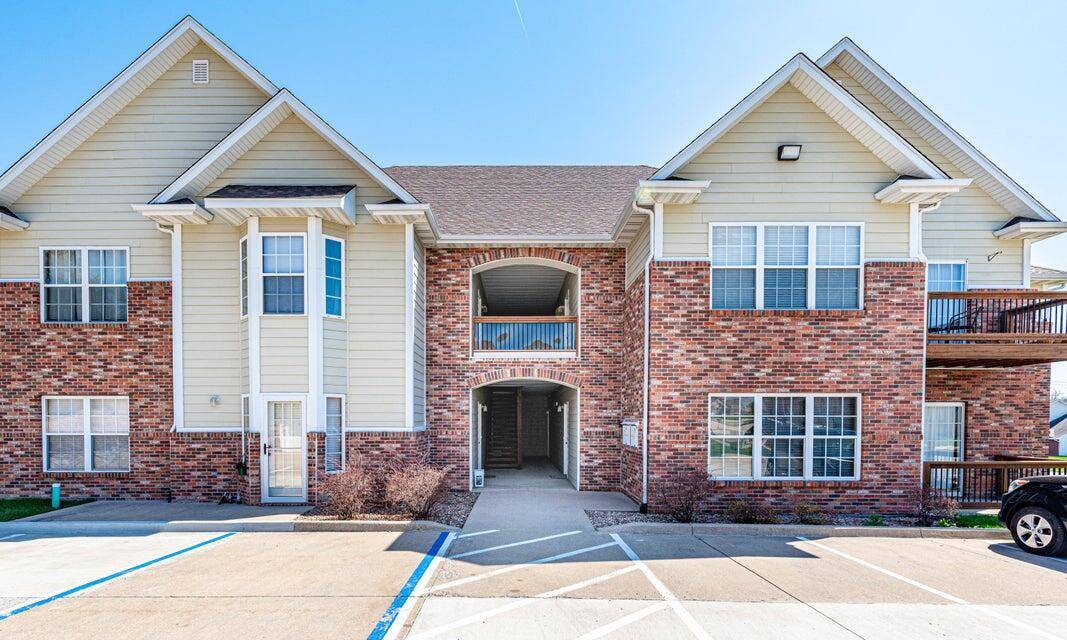 Columbia, MO 65201,5315 Pebble beach DR #104