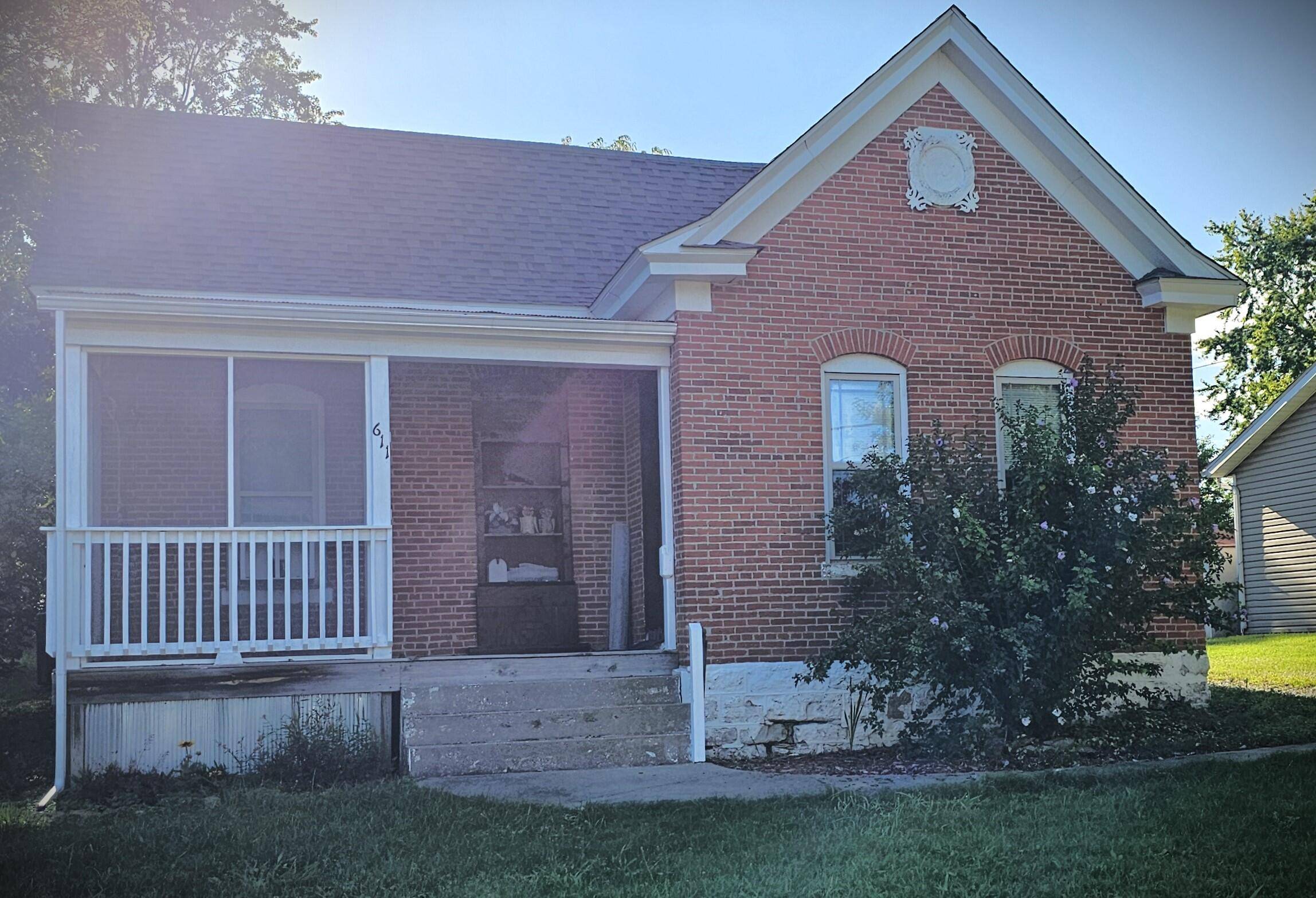 Fulton, MO 65251,611 Grand AVE