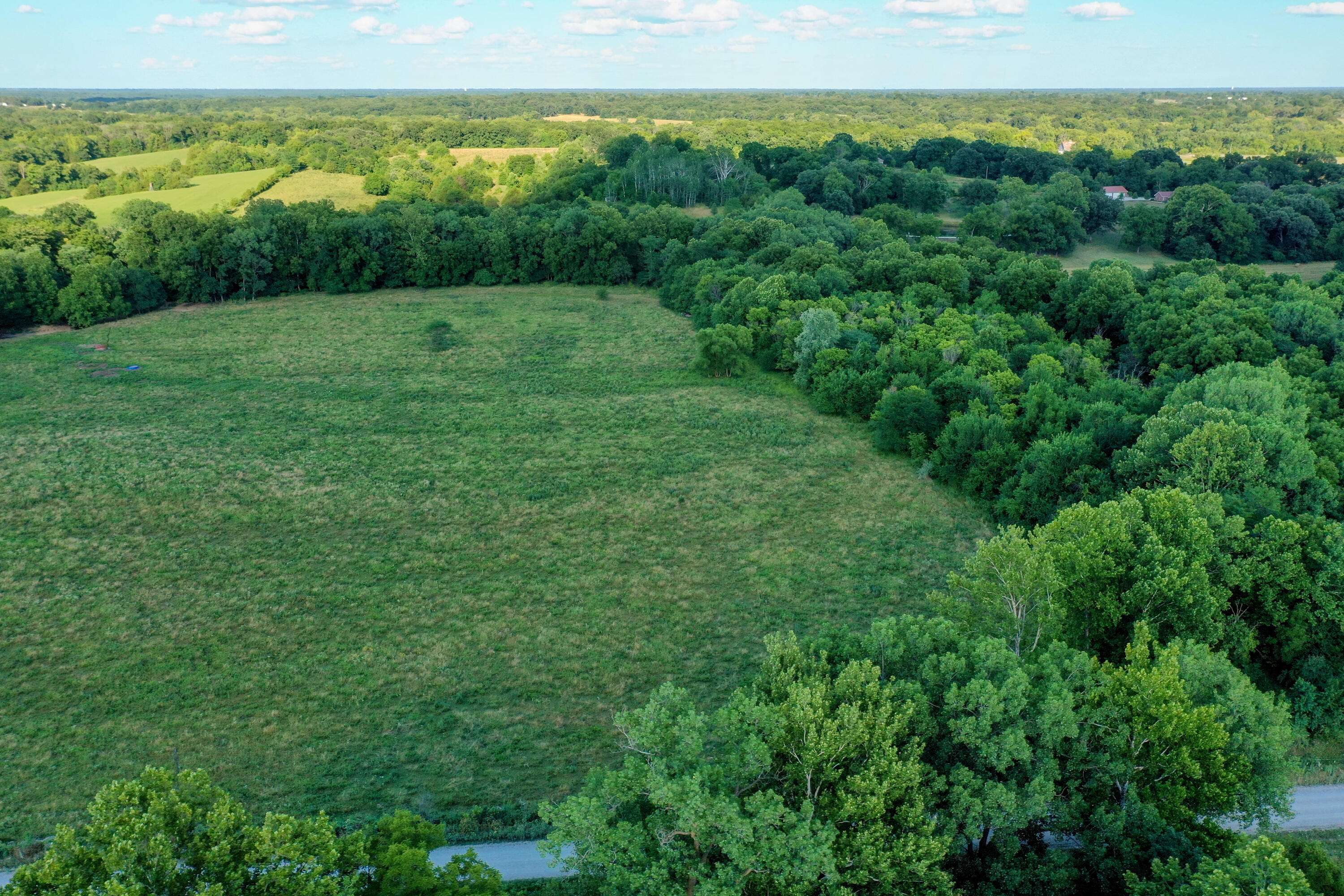 Columbia, MO 65202,25.9 ACRES Evert school RD