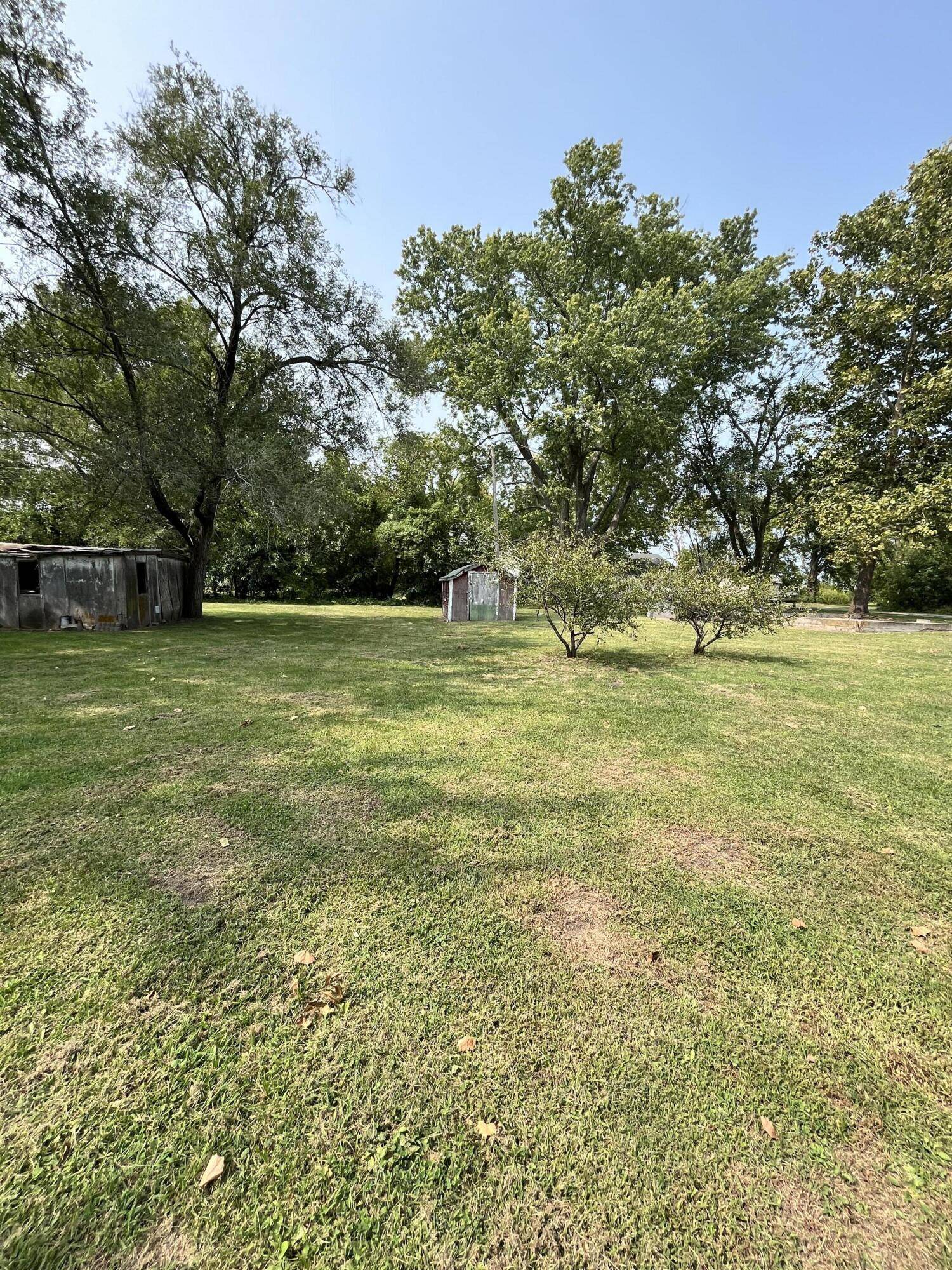 Mendon, MO 64660,609 5th ST