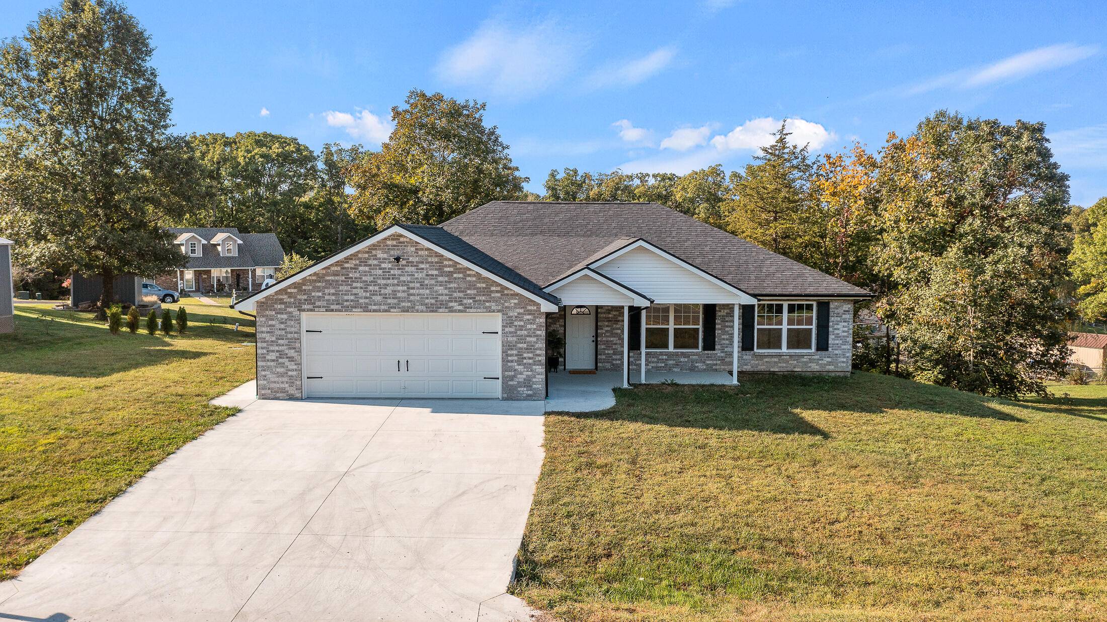 New Bloomfield, MO 65063,10429 Pine crest LN