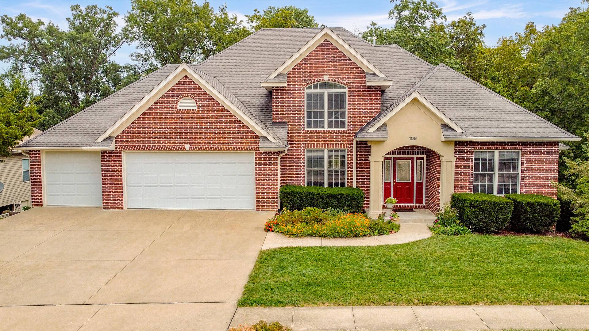 Columbia, MO 65203,106 Knollwood CT