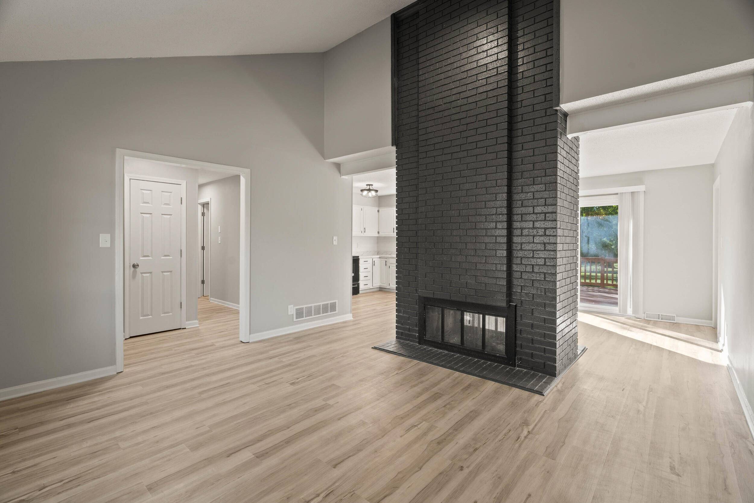 Columbia, MO 65203,1513 S Waterford DR