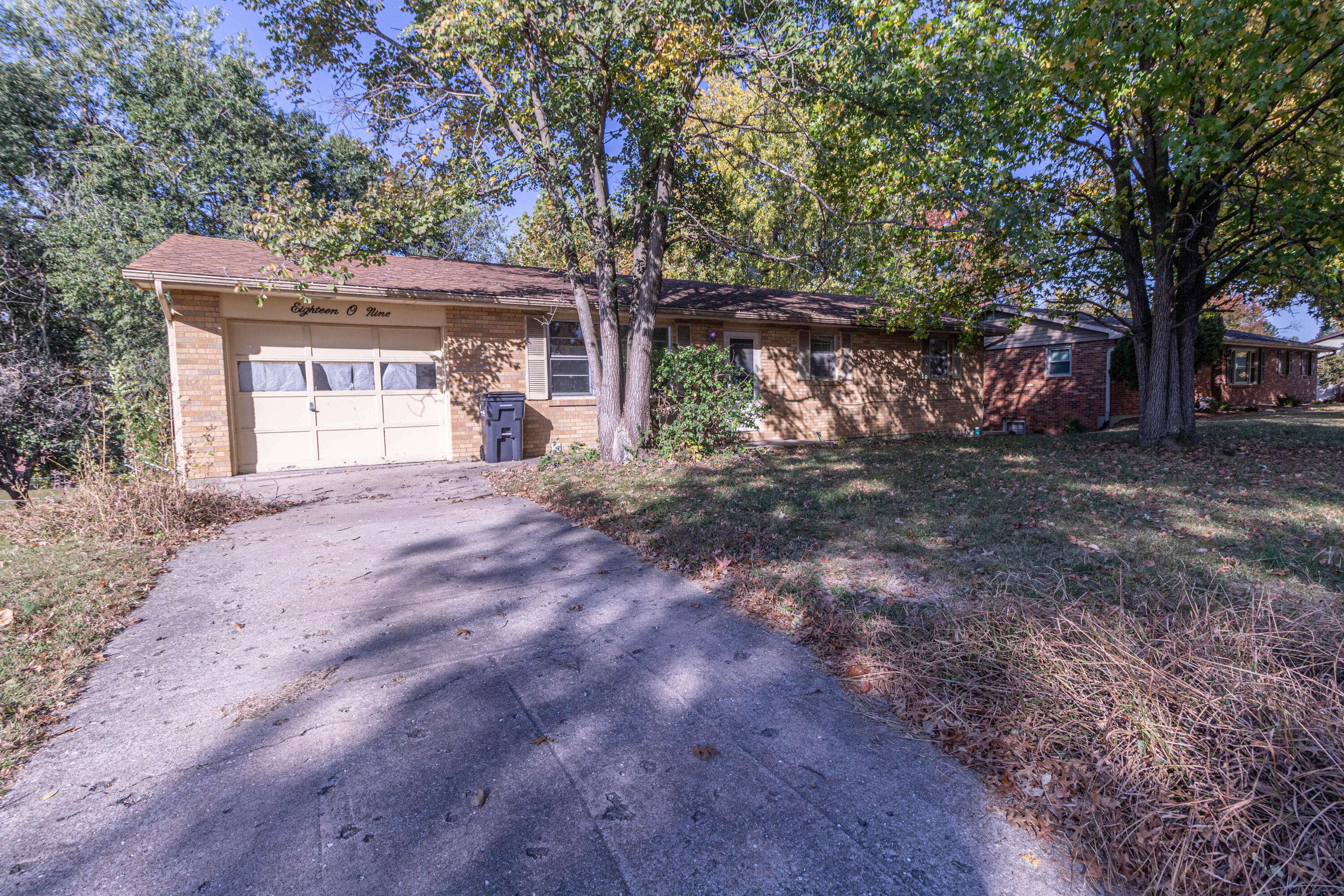 Columbia, MO 65202,1809 Iris DR