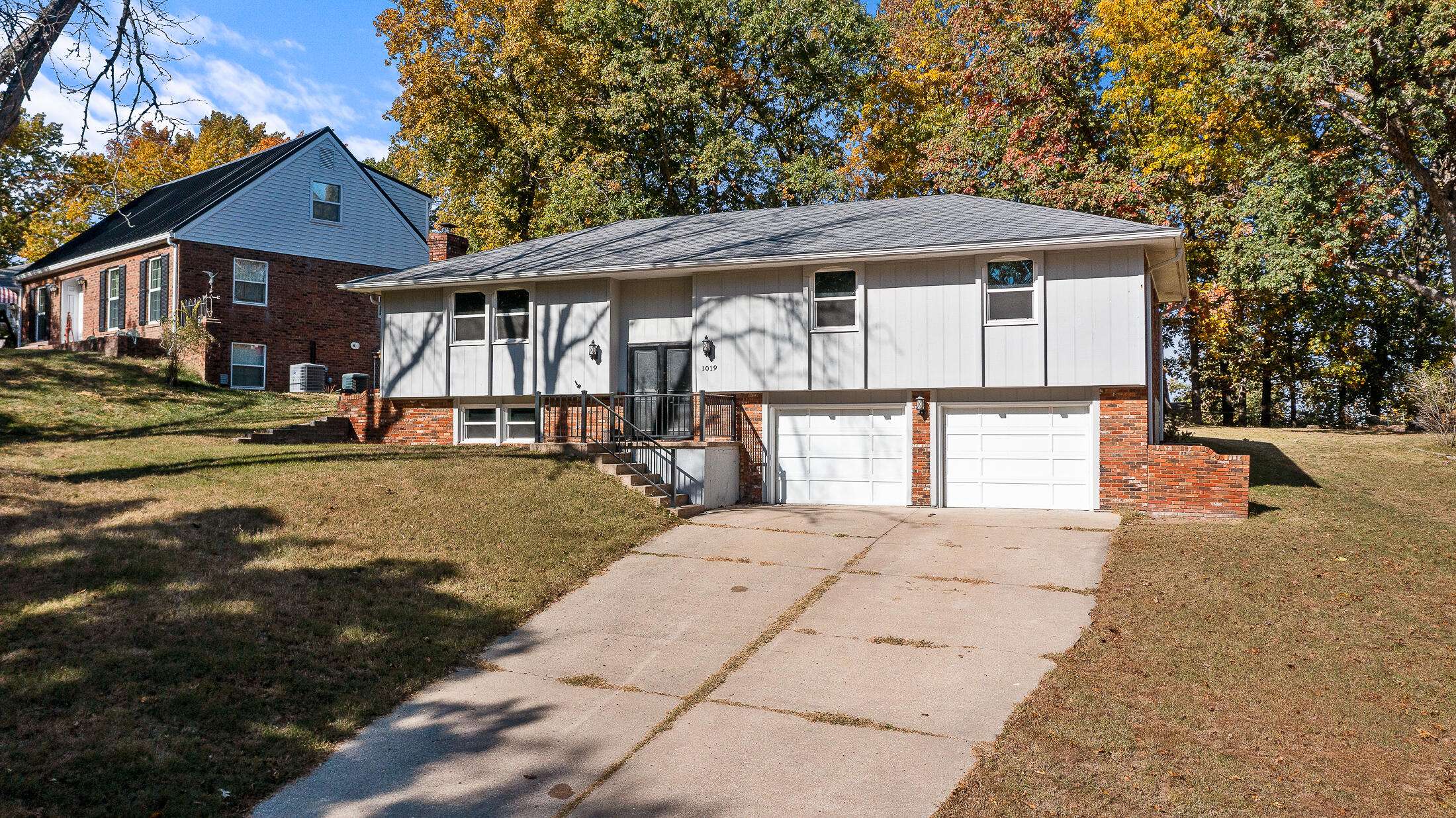 Jefferson City, MO 65101,1019 Roseridge CIR