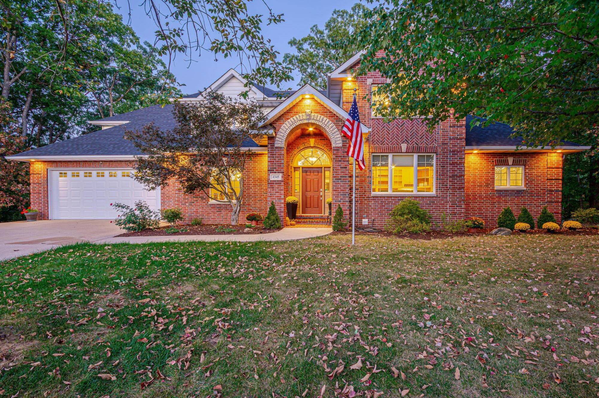 Columbia, MO 65201,4345 E Ravens ridge DR