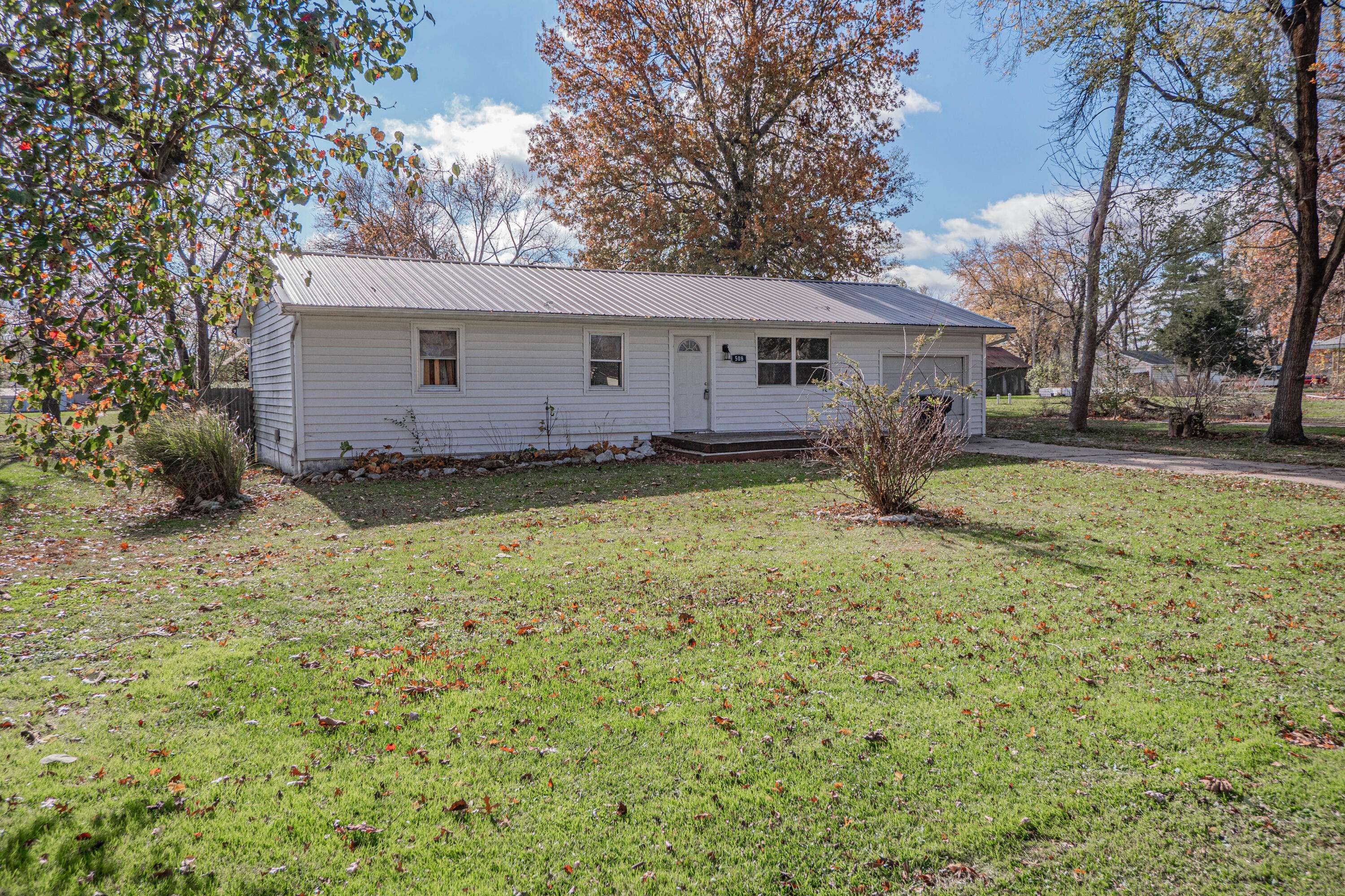 Moberly, MO 65270,508 Chandler ST