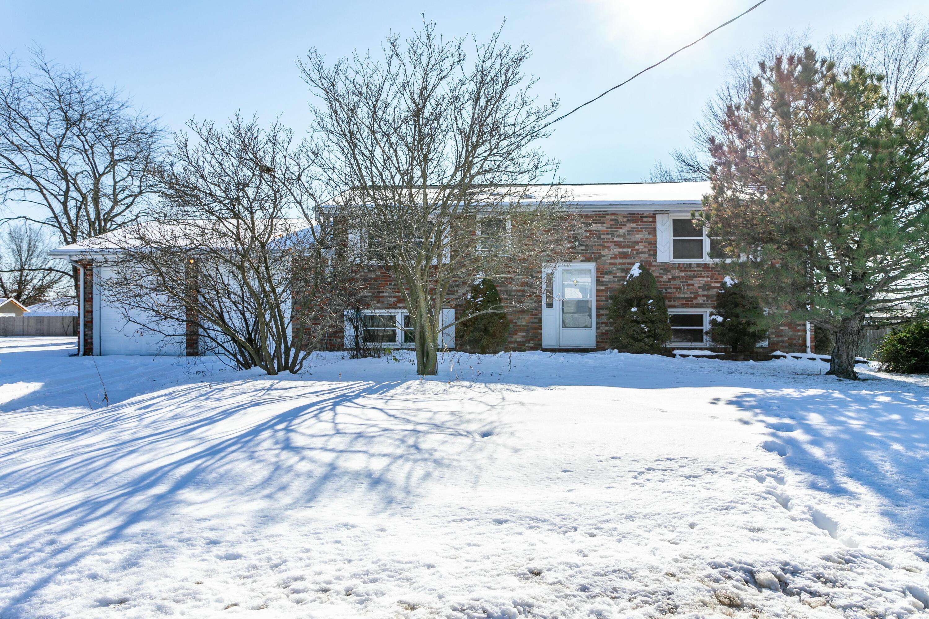 Ashland, MO 65010,200 E Liberty LN