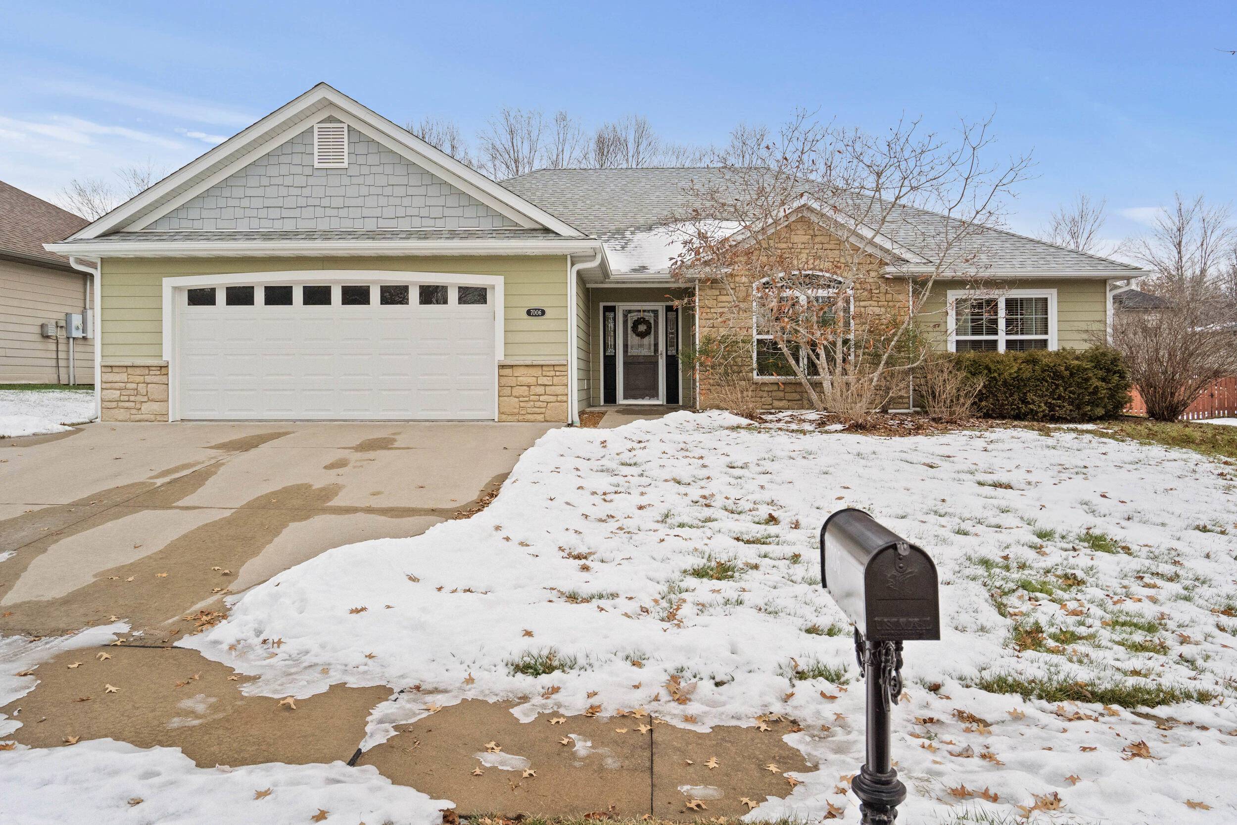 Columbia, MO 65203,7006 Madison creek DR