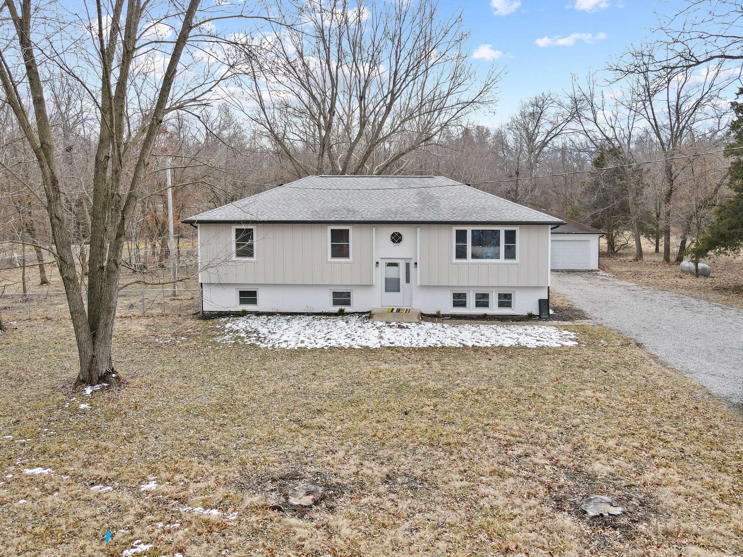 Fulton, MO 65251,1602 County rd 258