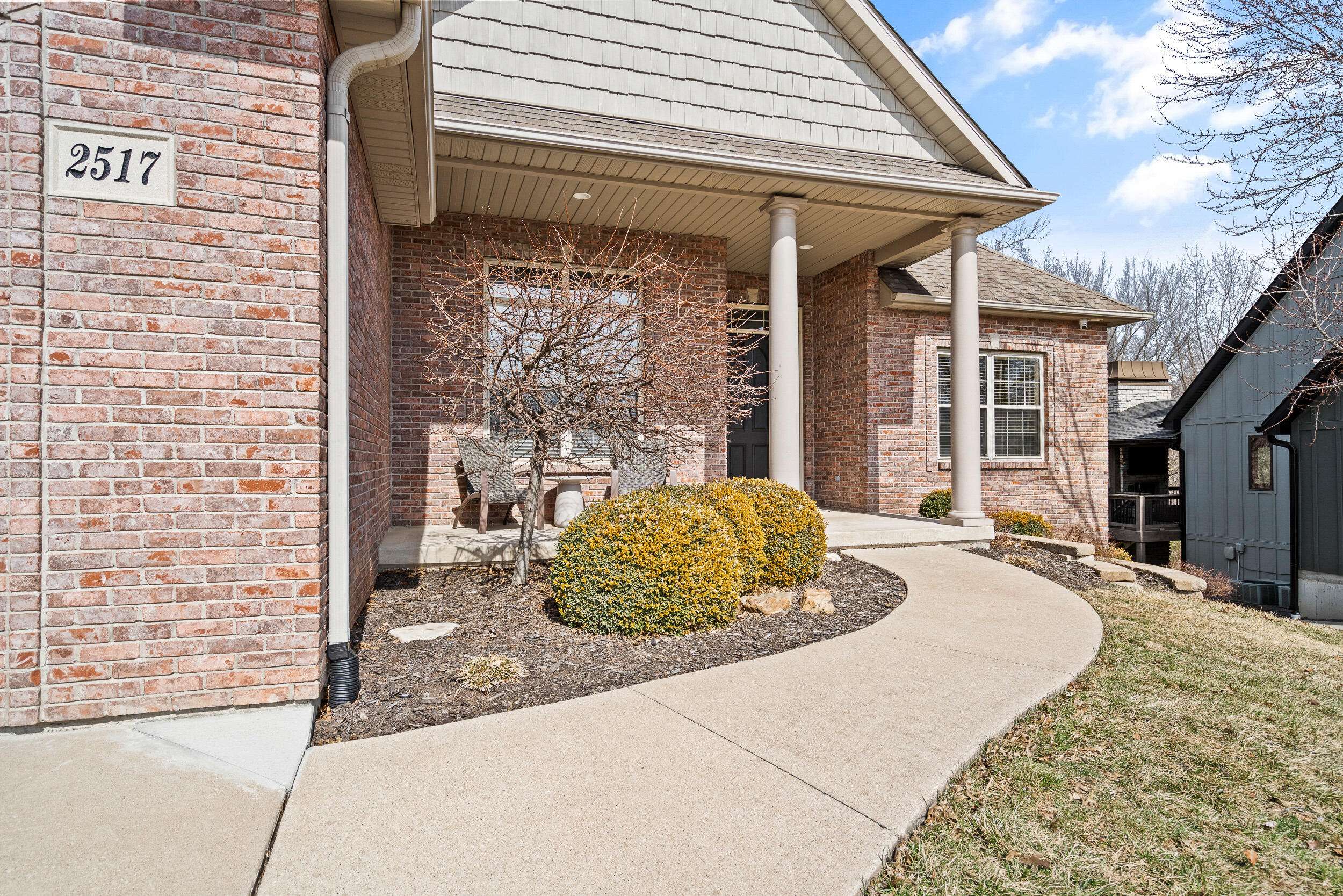 Columbia, MO 65203,2517 St regis CT