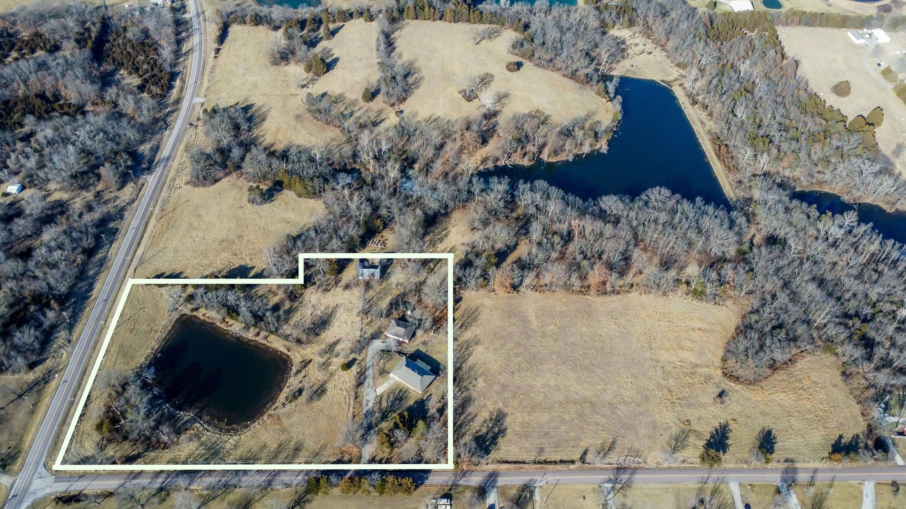 Columbia, MO 65202,41 E Hinton RD