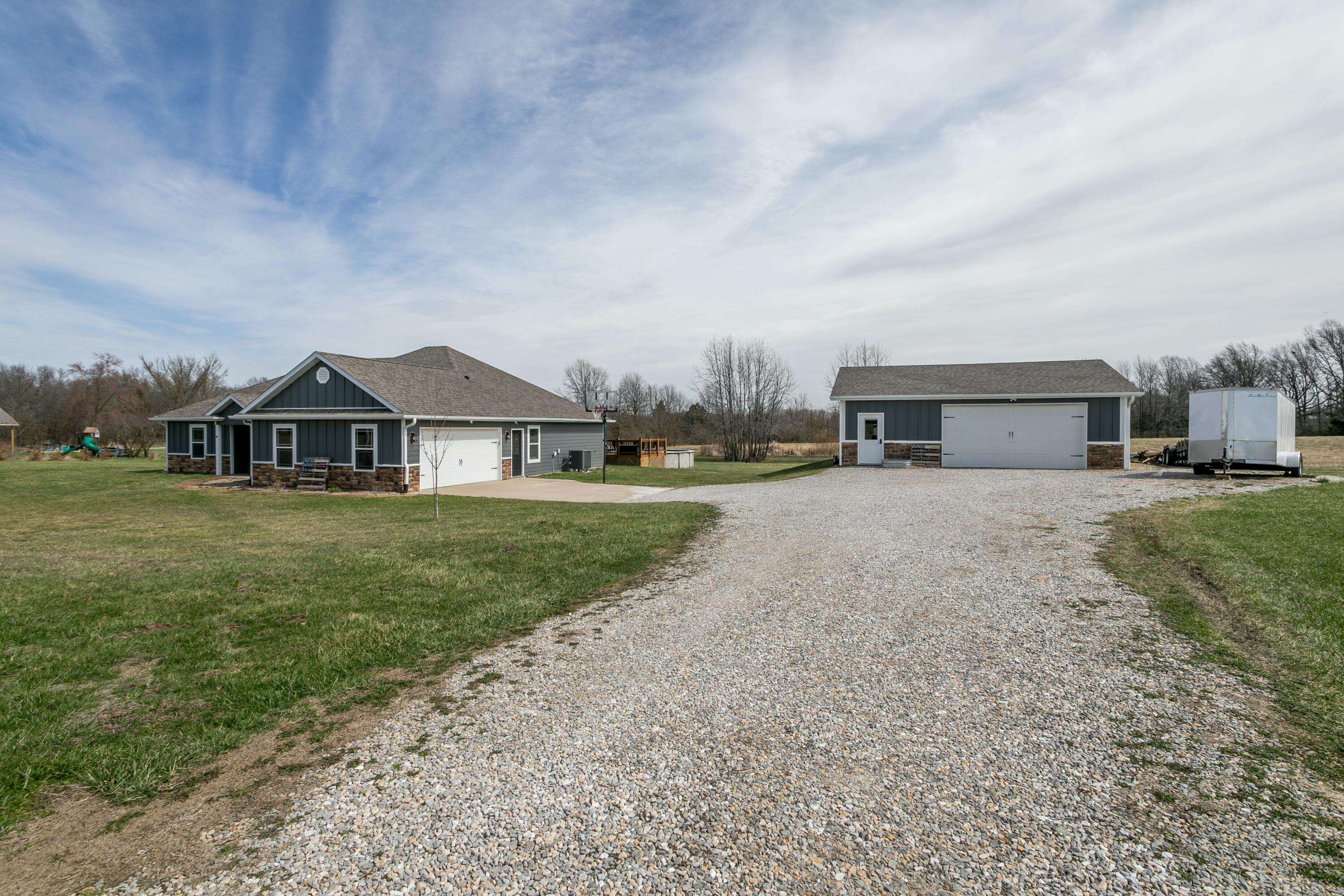 Centralia, MO 65240,16300 N Route u