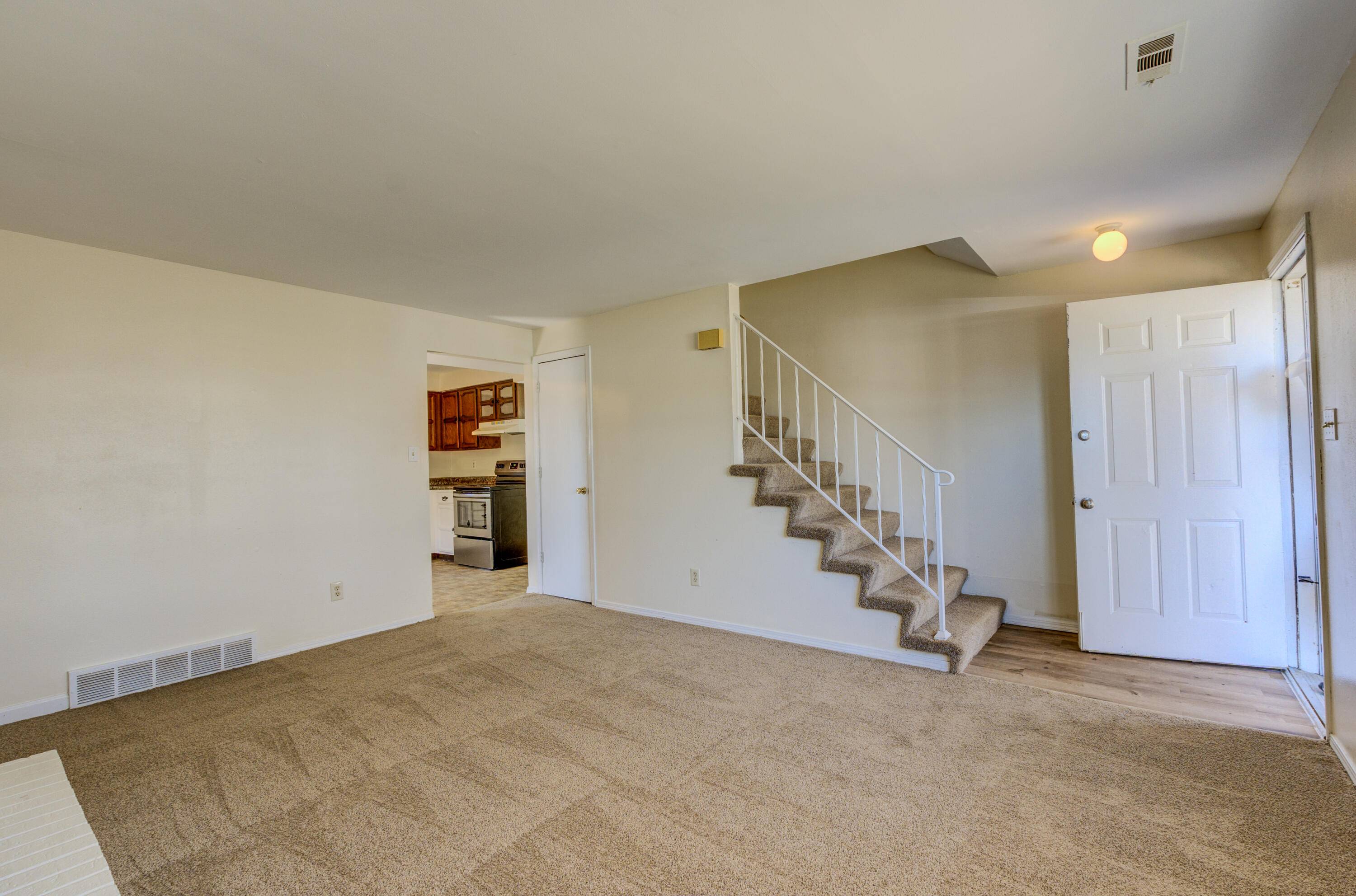 Columbia, MO 65203,4504 W Millbrook DR