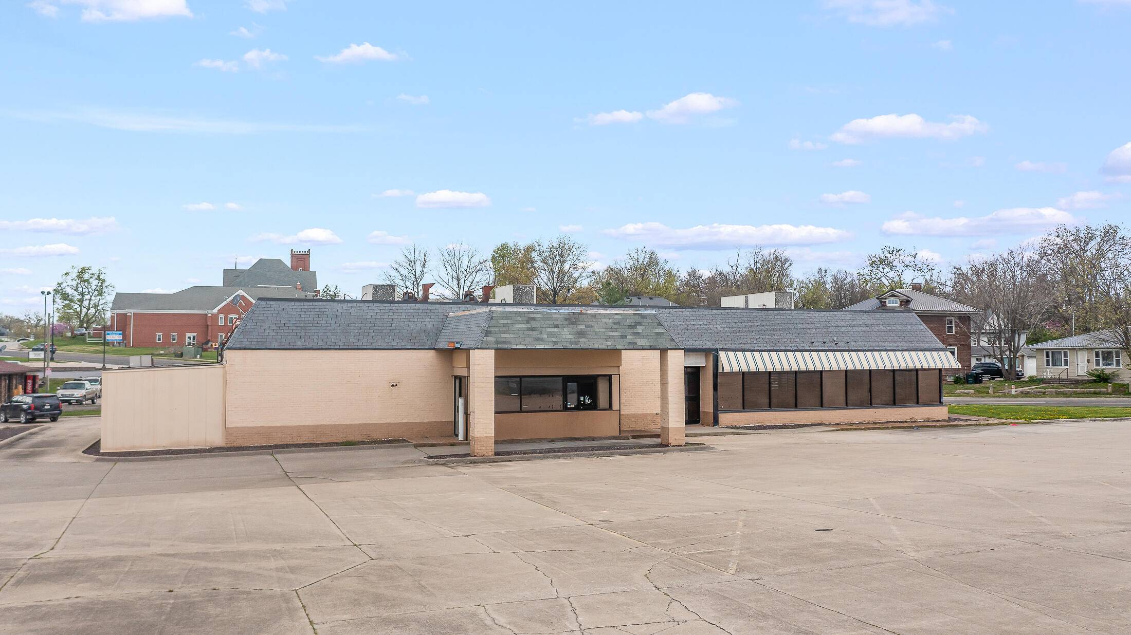 Fulton, MO 65251,208 St louis AVE