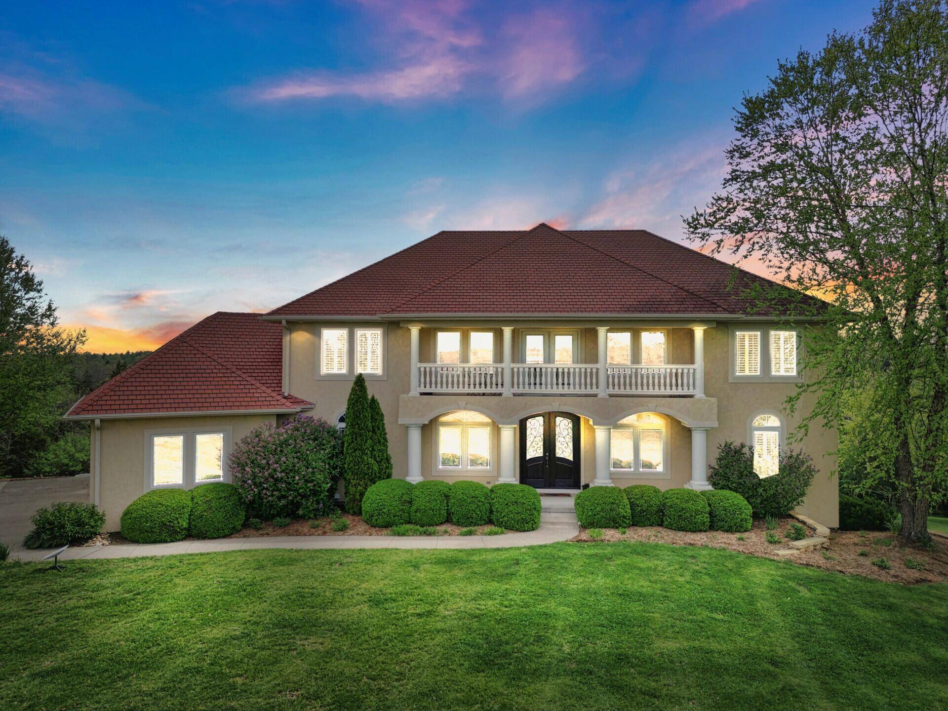 Columbia, MO 65203,8130 S Country aire LN