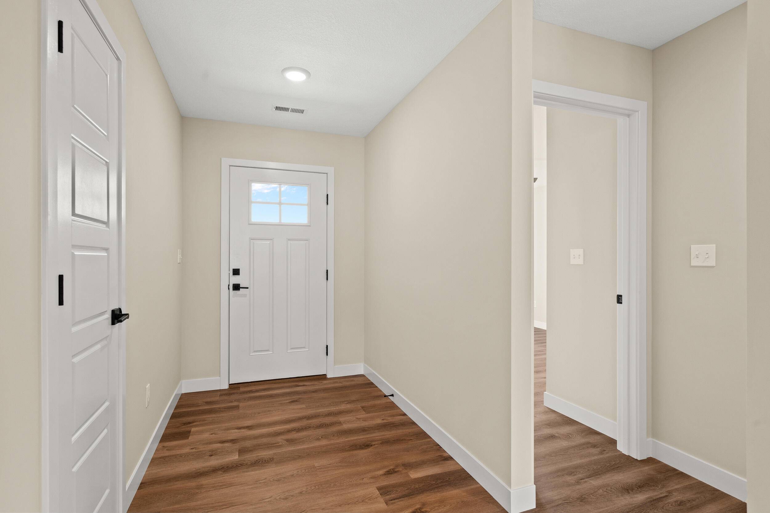 Ashland, MO 65010,4835 Ambassador RD