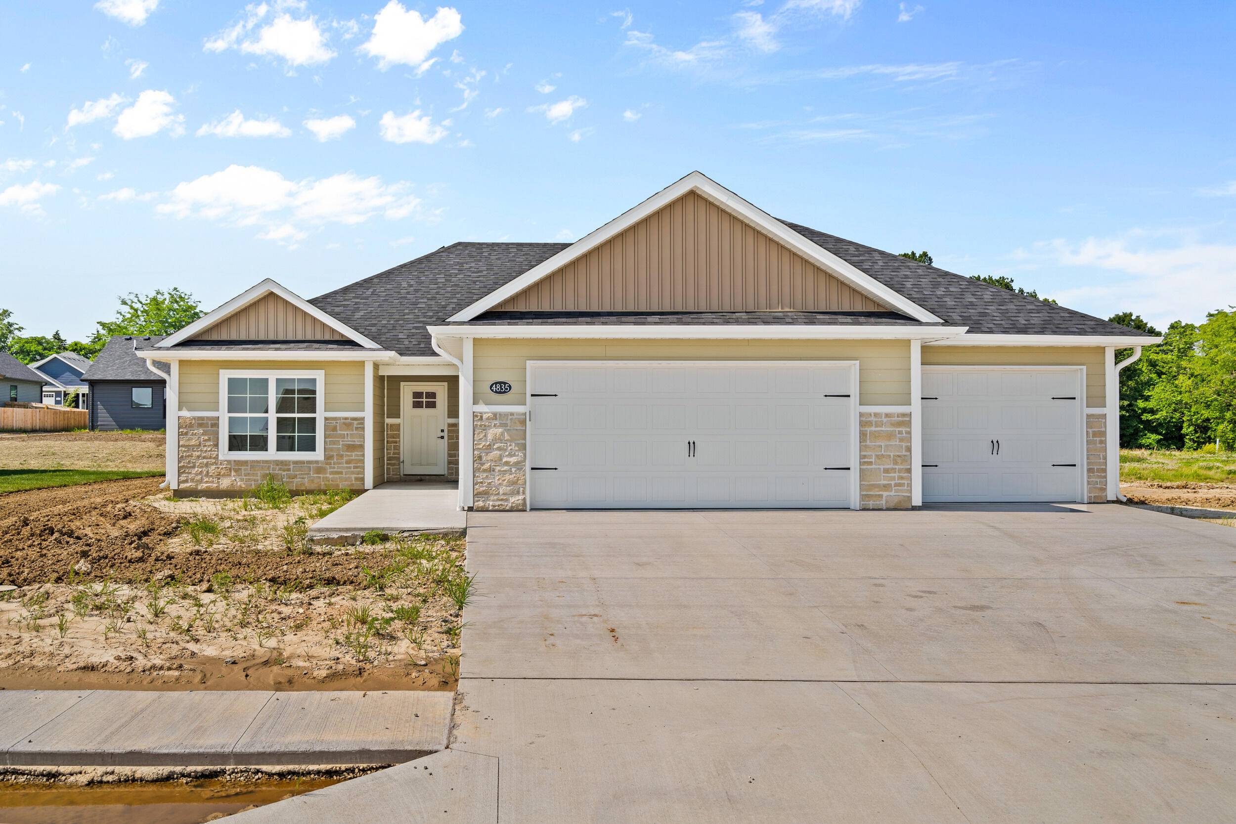 Ashland, MO 65010,4835 Ambassador RD