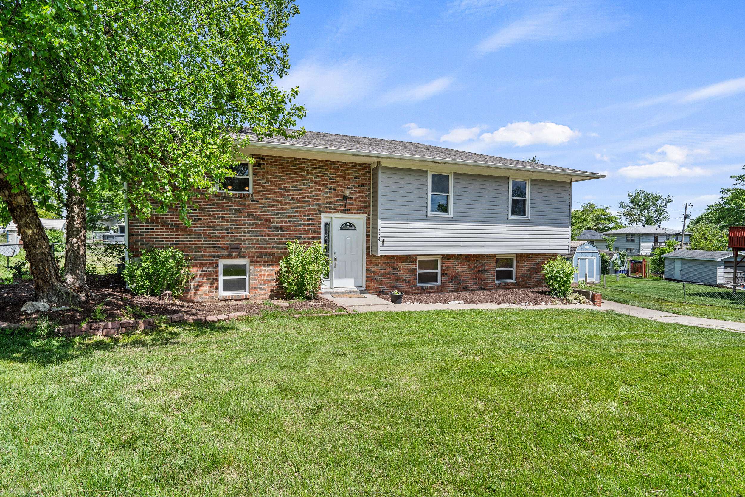 Columbia, MO 65202,234 Palmer PL