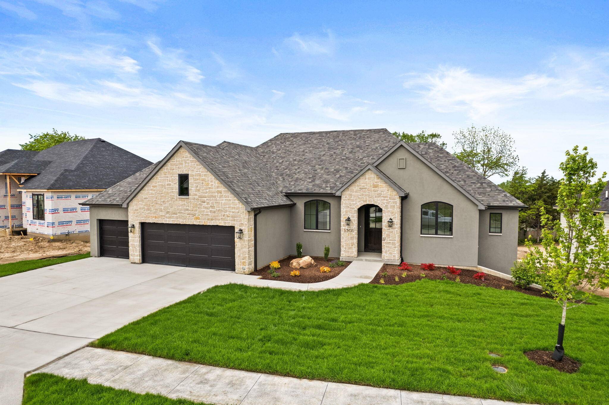 Columbia, MO 65203,5301 Buttercup DR