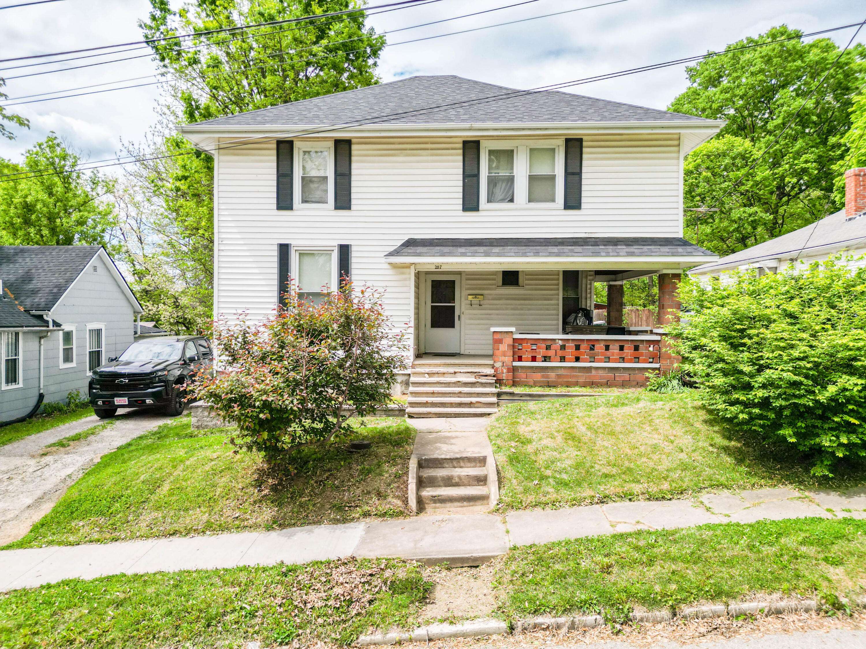 Fayette, MO 65248,207 Lucky ST
