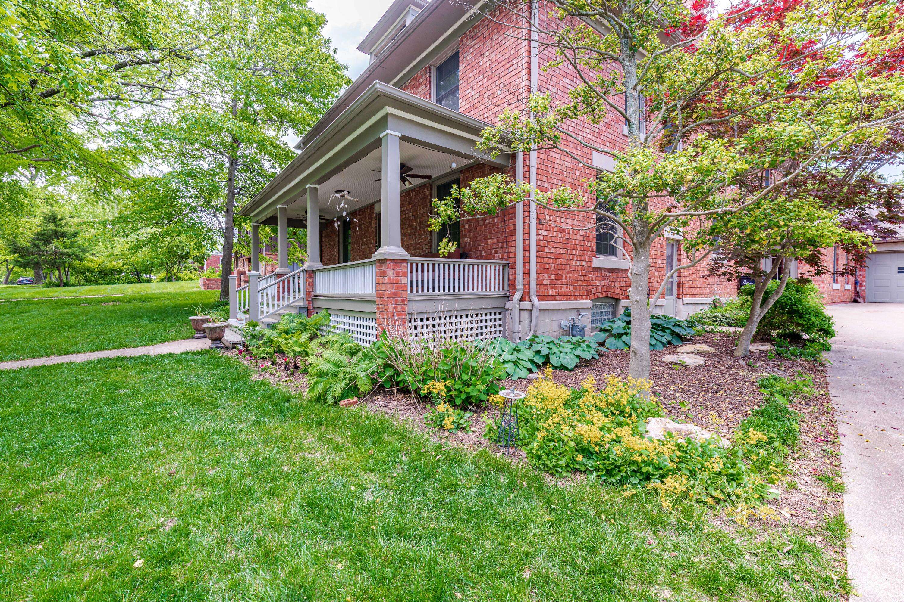 Columbia, MO 65203,403 Westmount AVE