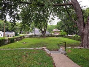 Boonville, MO 65233,825 4th ST
