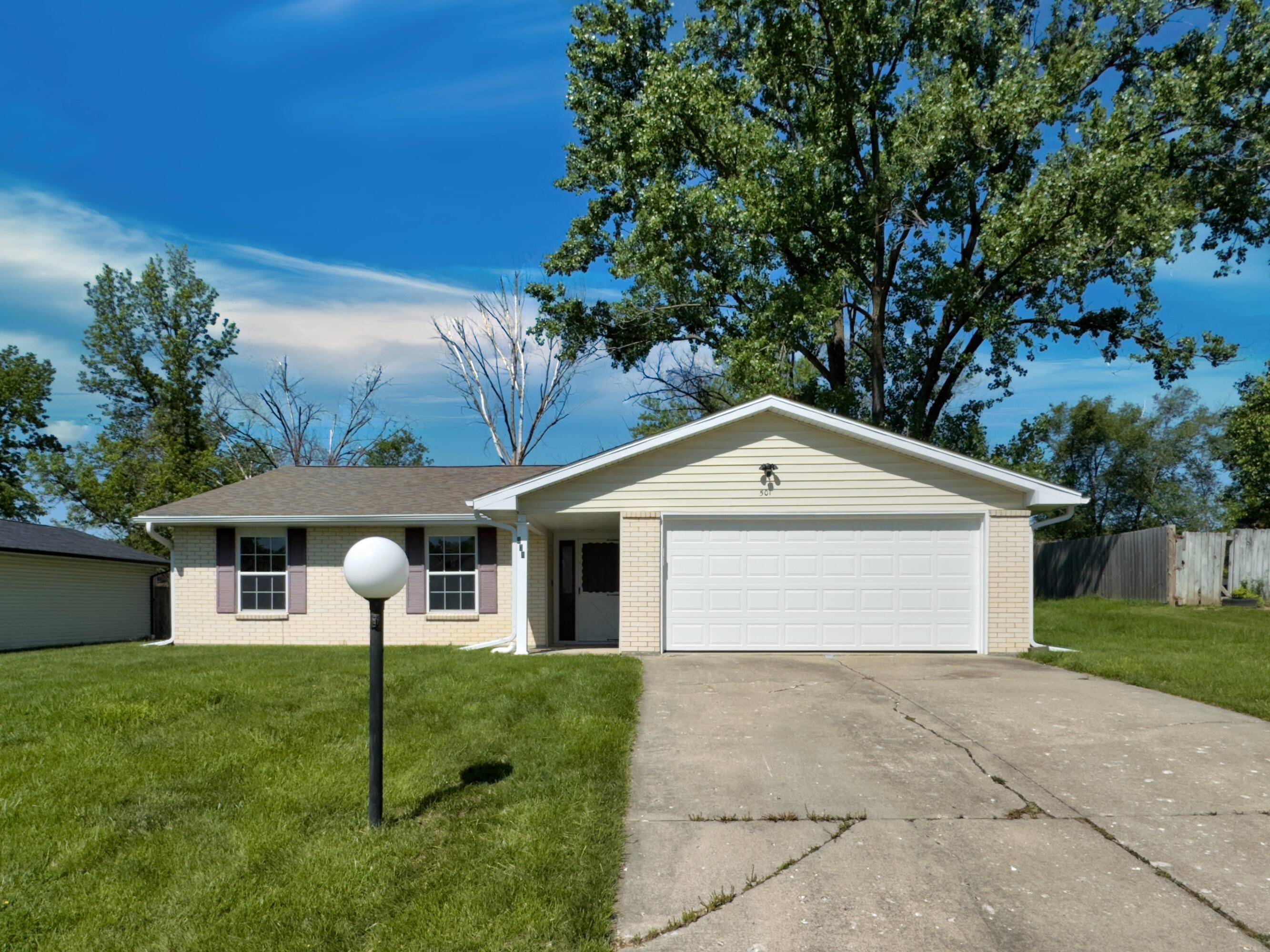 Columbia, MO 65201,501 N Sequoia ST
