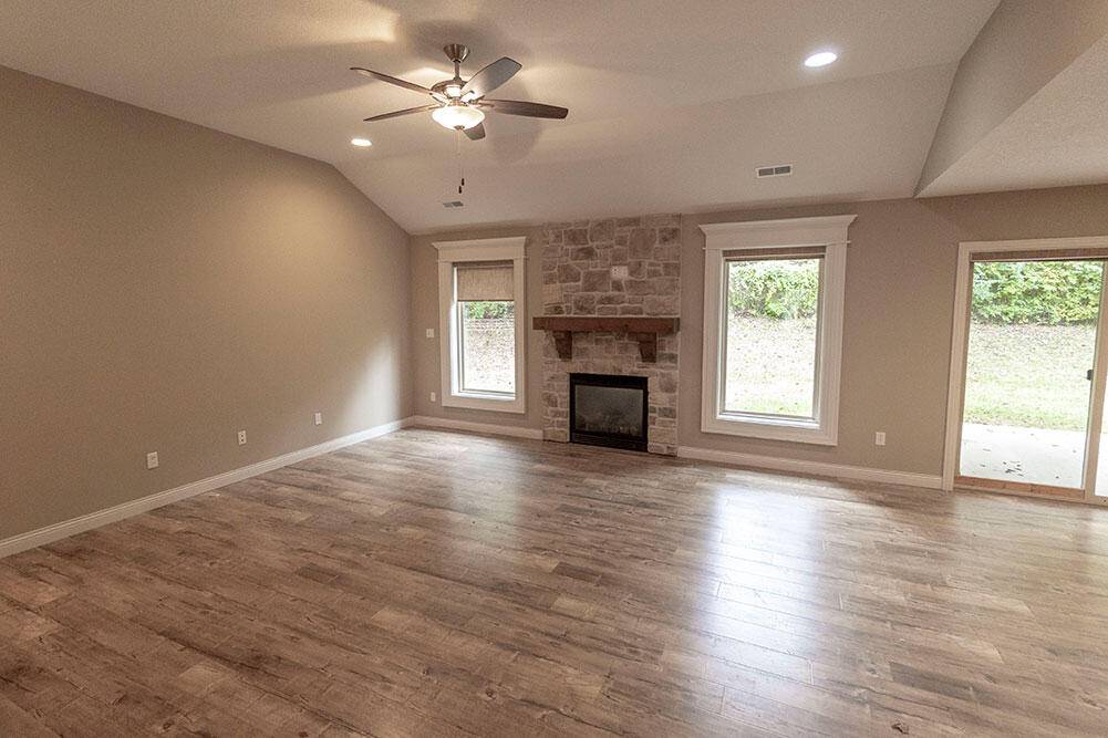 Columbia, MO 65203,1113 W Old plank RD