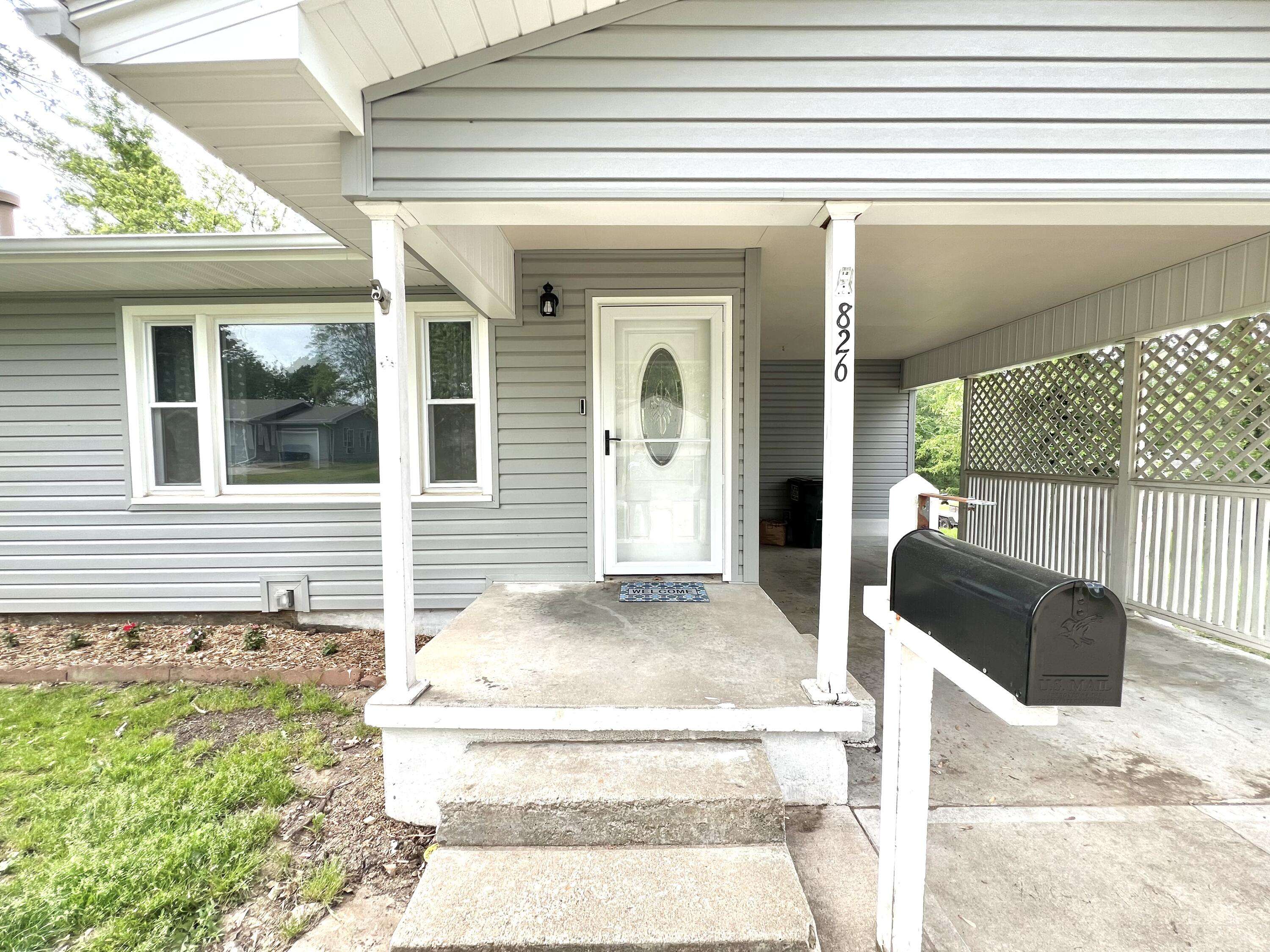 Fulton, MO 65251,826 Middle ST