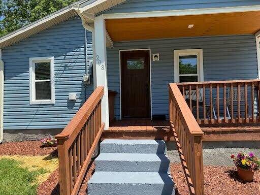 Columbia, MO 65203,208 Hirth AVE