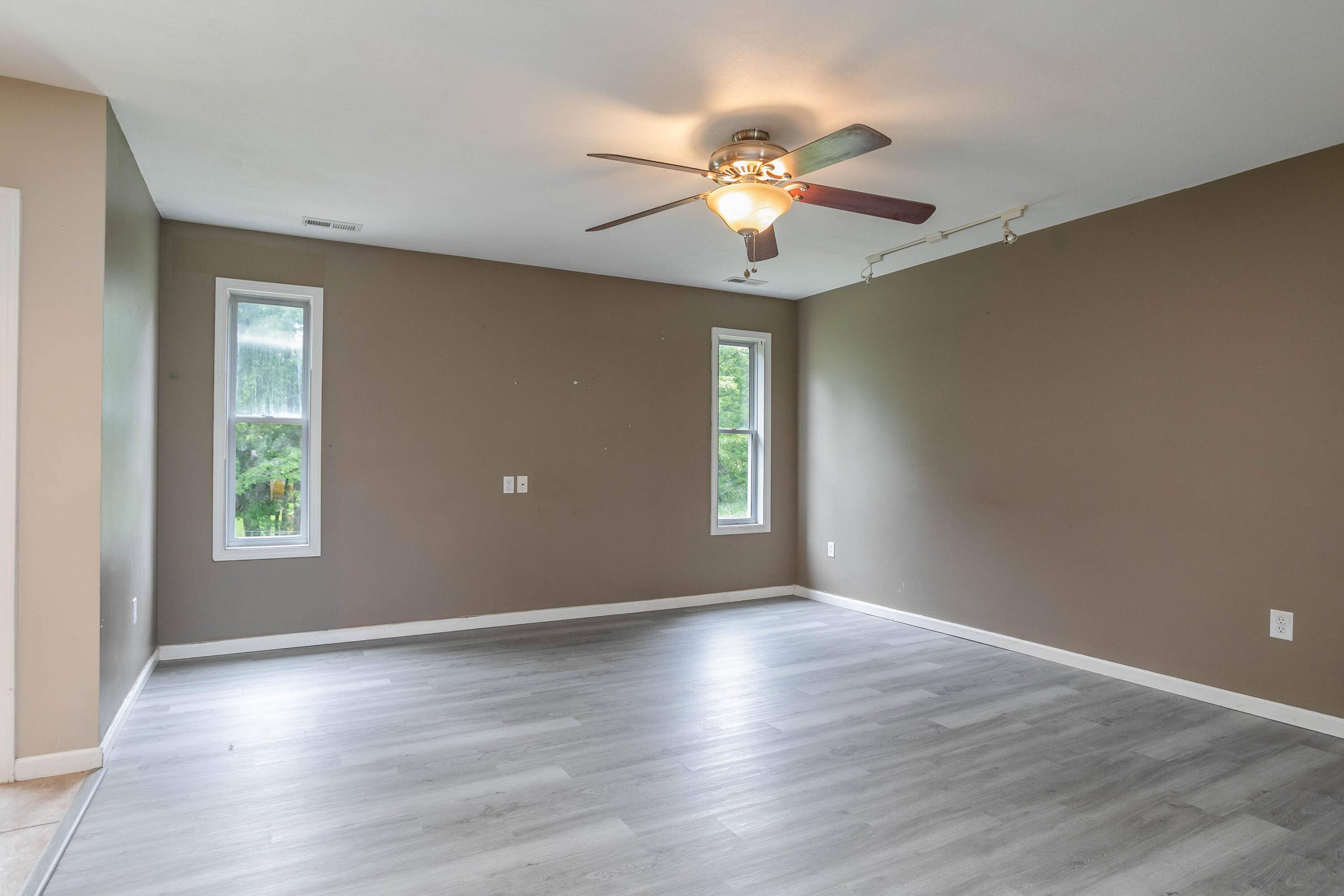 Hallsville, MO 65255,6350 Brooke DR