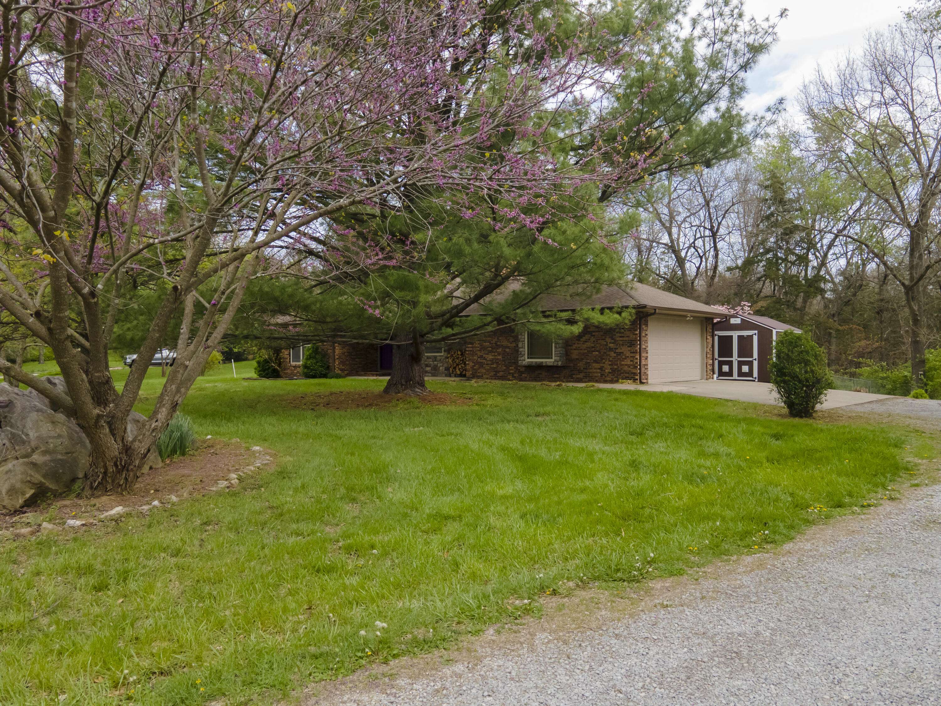 Columbia, MO 65203,6300 S Old village RD