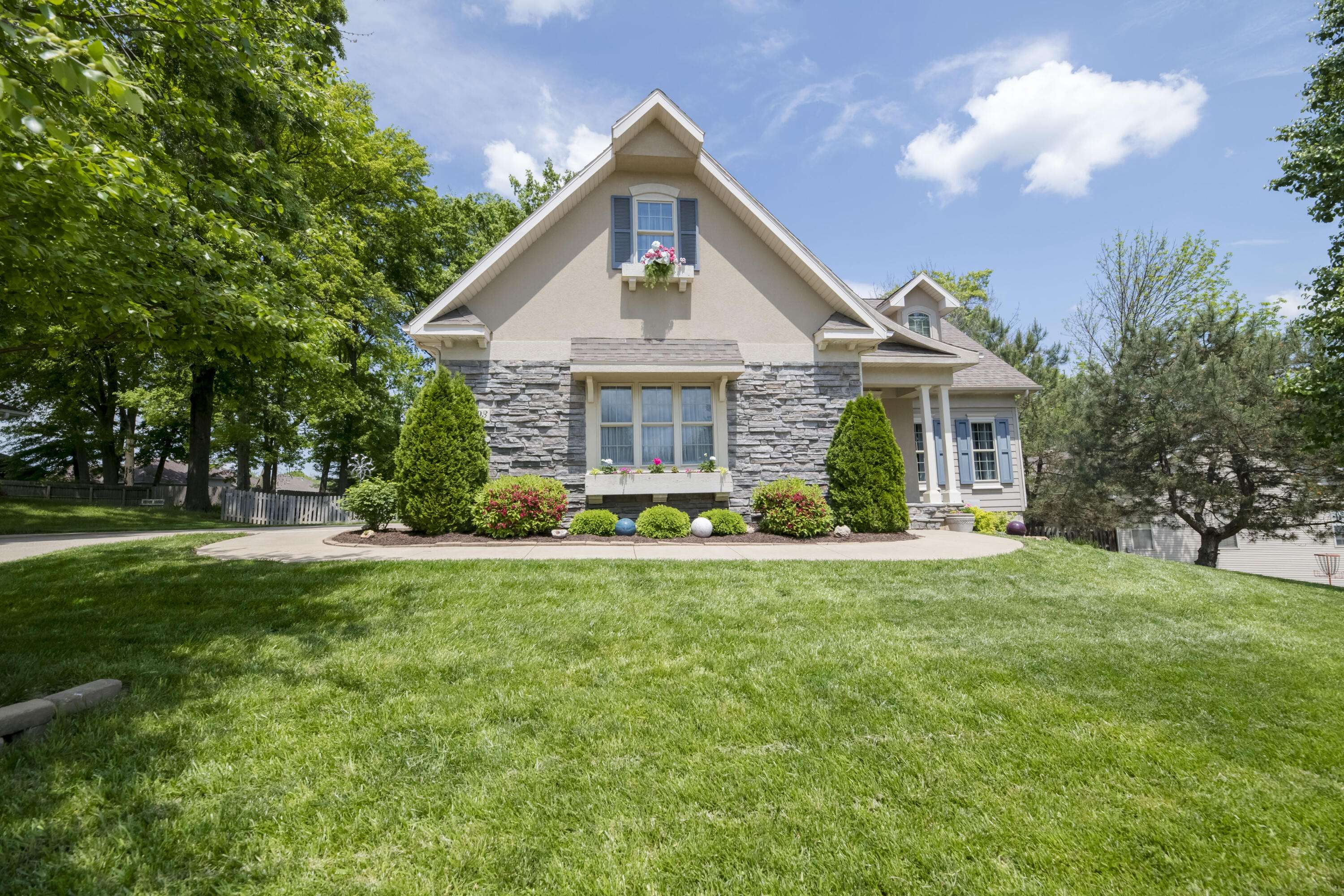 Columbia, MO 65203,4103 Weston DR